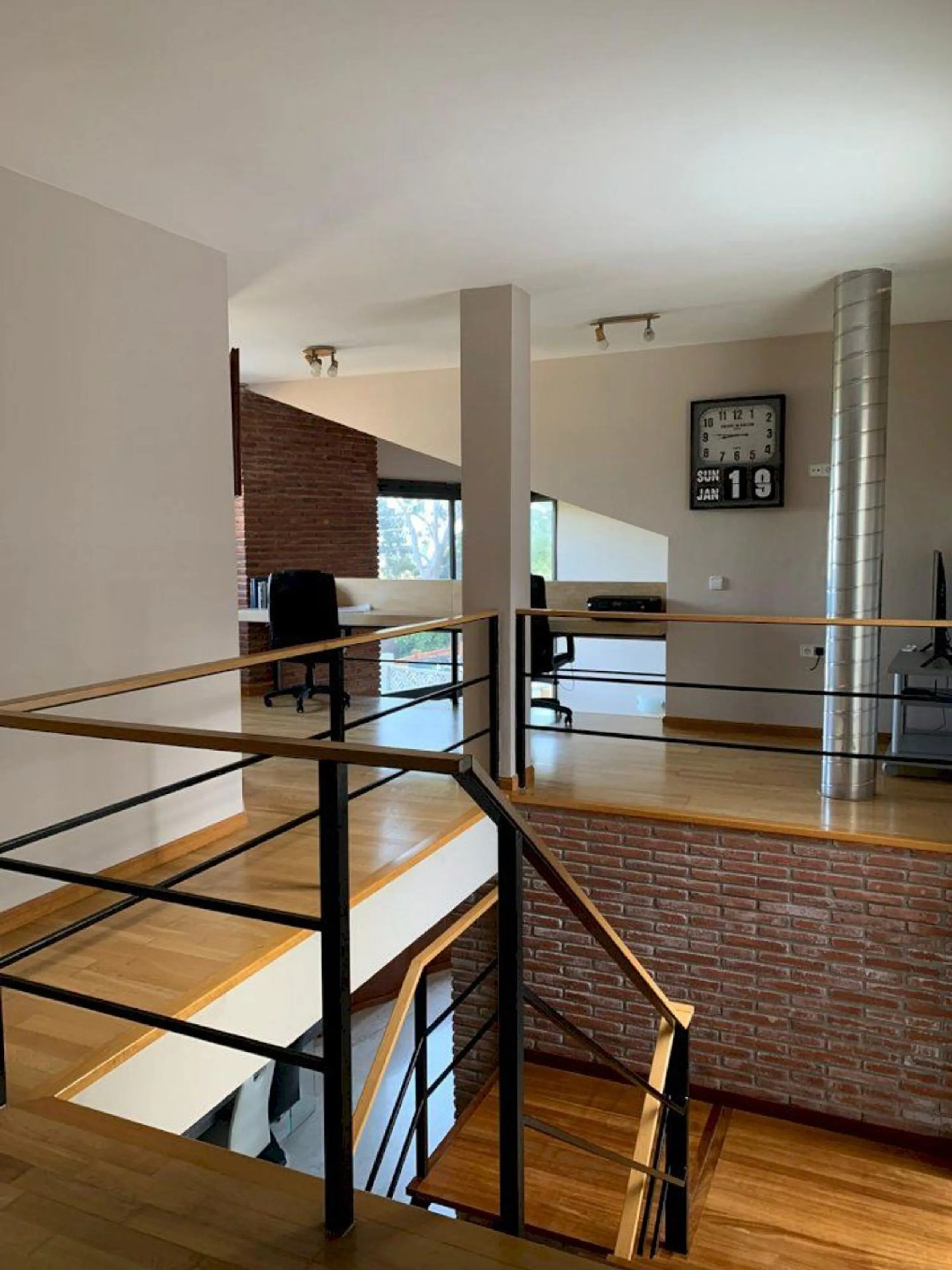 Casa moderna y luminosa con piscina en Montemar, Castelldefels