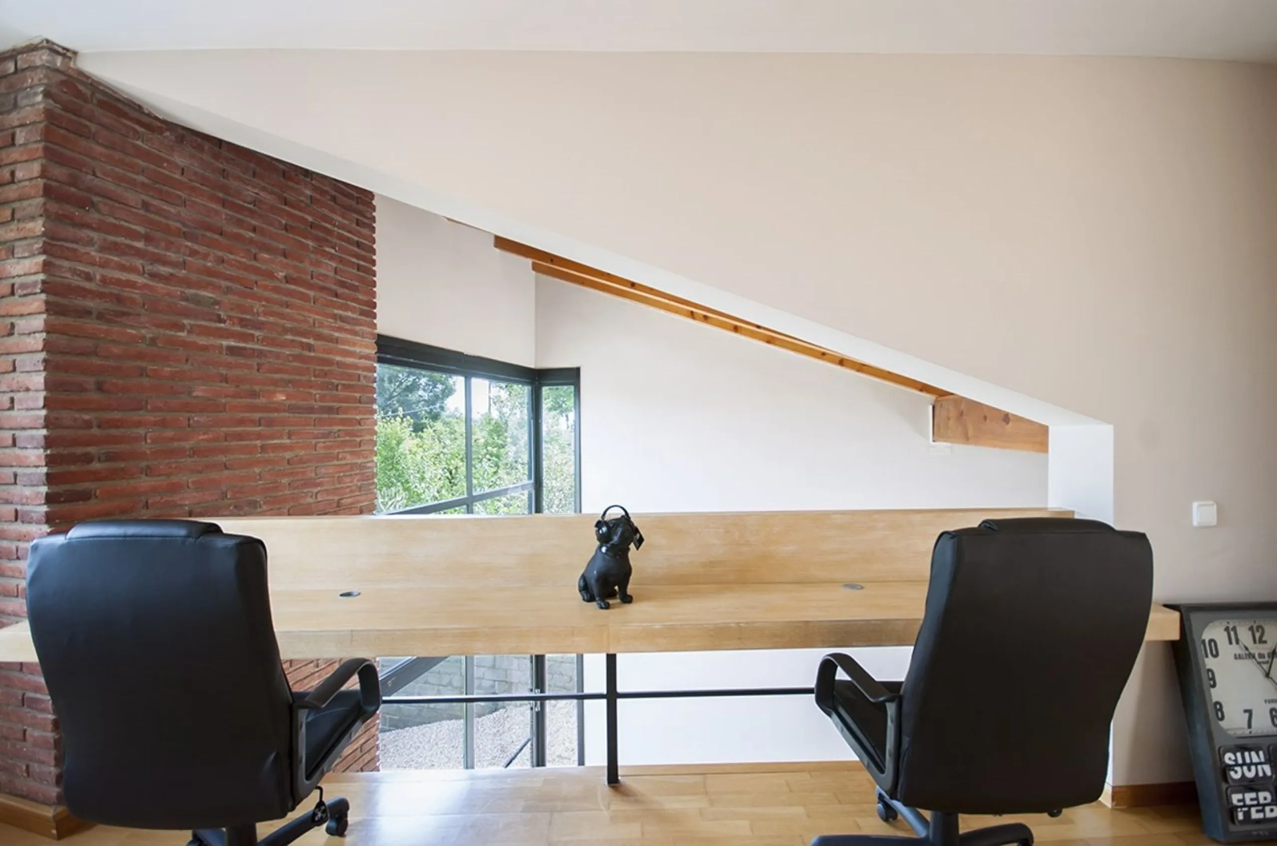 Casa moderna y luminosa con piscina en Montemar, Castelldefels