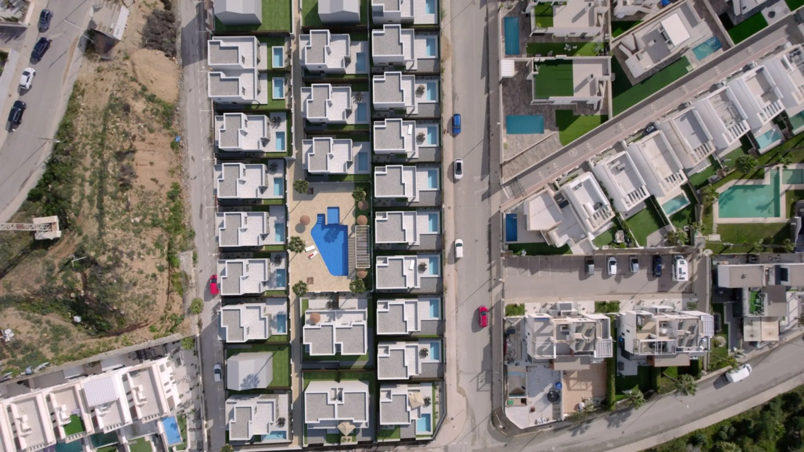 NEW BUILD SEMI-DETACHED VILLAS IN ORIHUELA COSTA