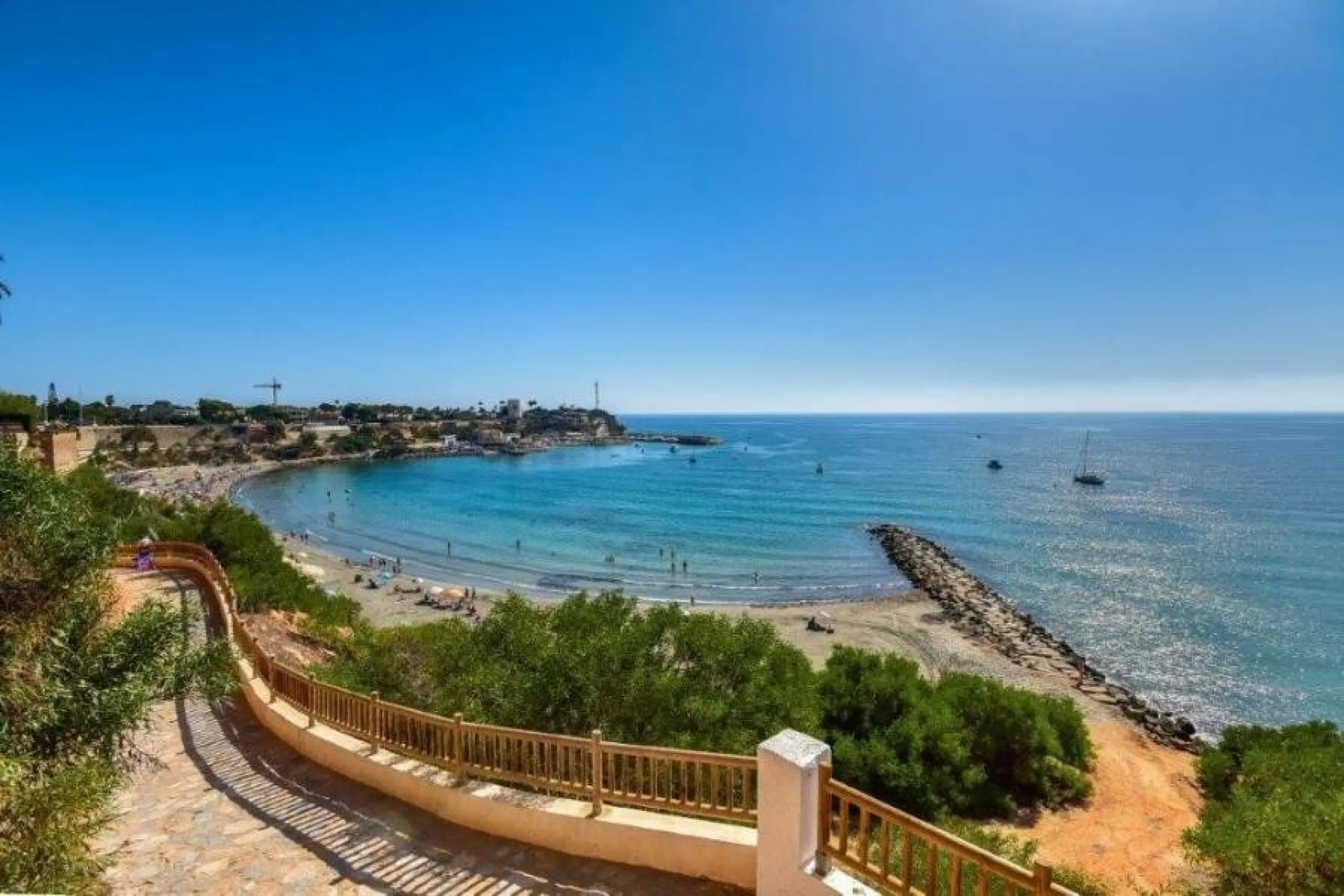 NEW BUILD SEMI-DETACHED VILLAS IN ORIHUELA COSTA