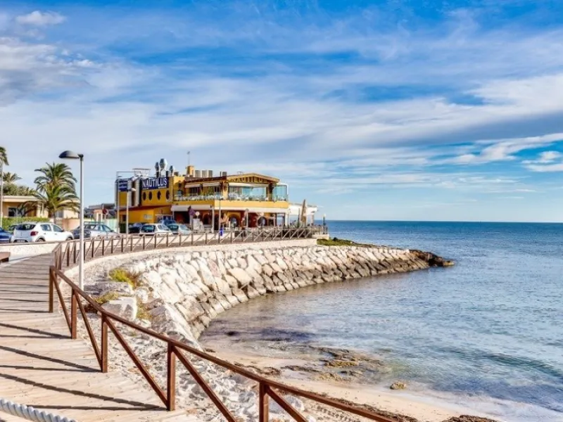 NEW BUILD RESIDENTIAL COMPLEX IN PUNTA PRIMA