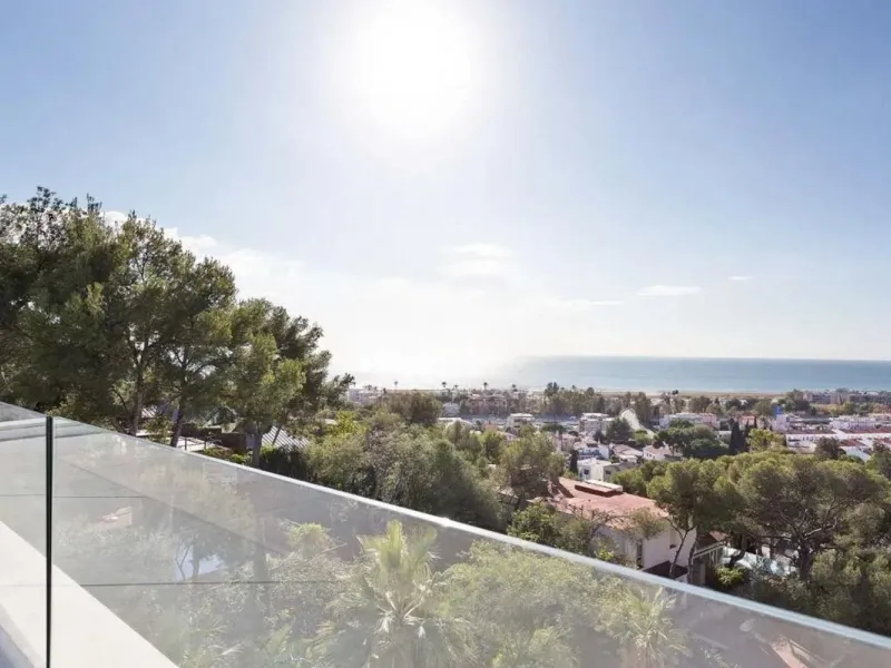 Modern and exclusive villas with sea views in Castelldefels, Barcelona