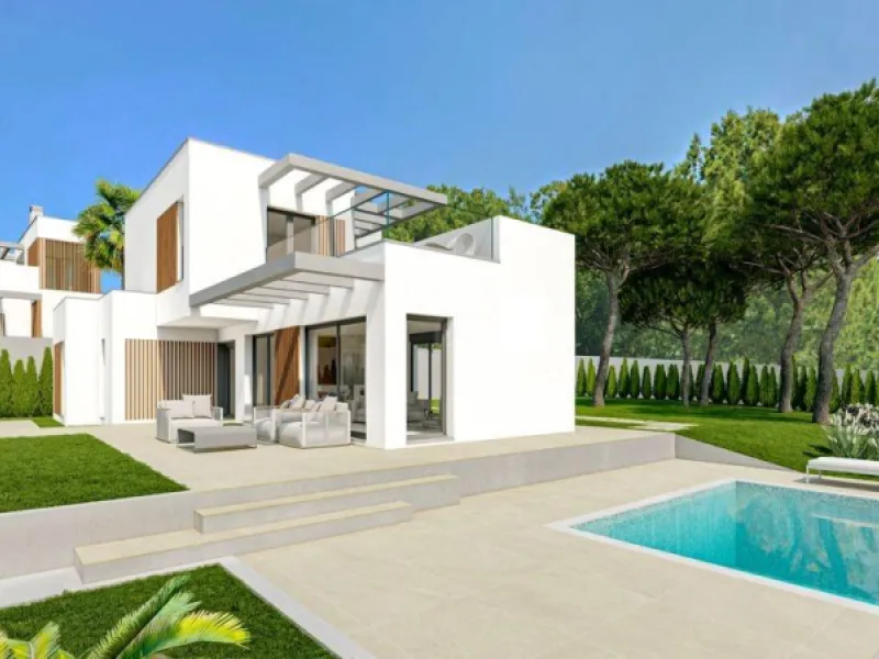 Single-family homes with private pool