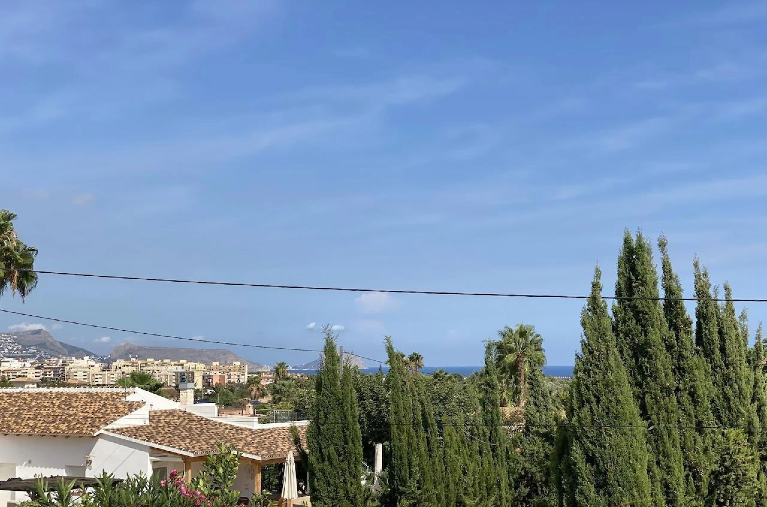 LOVELY VILLA IN ALFAS DEL PI