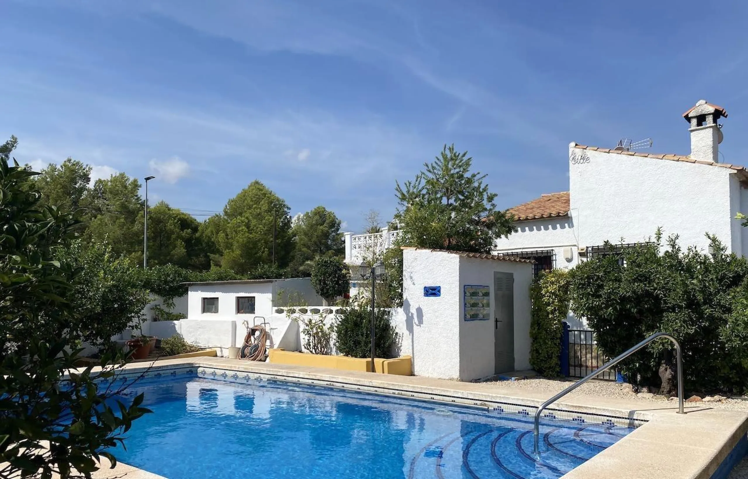 LOVELY VILLA IN ALFAS DEL PI