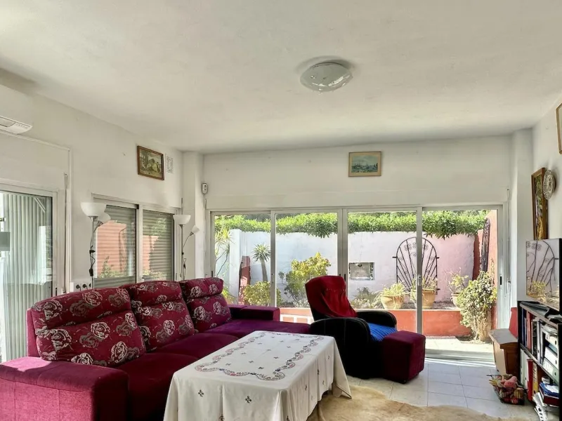 LOVELY VILLA IN ALFAS DEL PI