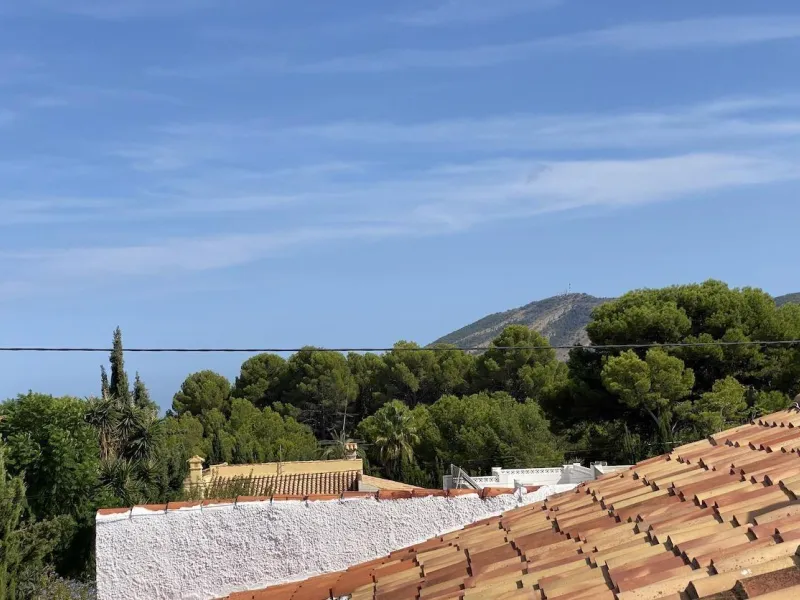 LOVELY VILLA IN ALFAS DEL PI