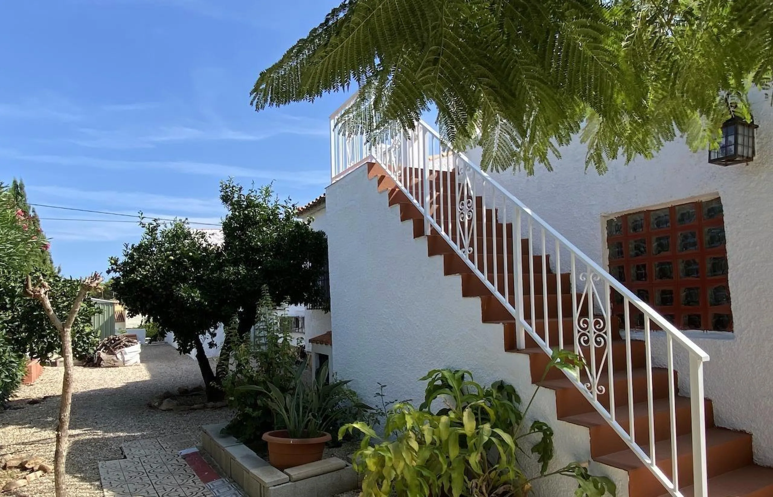 LOVELY VILLA IN ALFAS DEL PI
