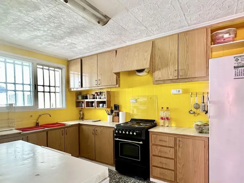 LOVELY VILLA IN ALFAS DEL PI