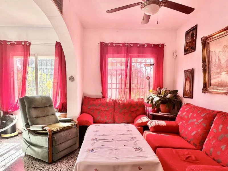 LOVELY VILLA IN ALFAS DEL PI