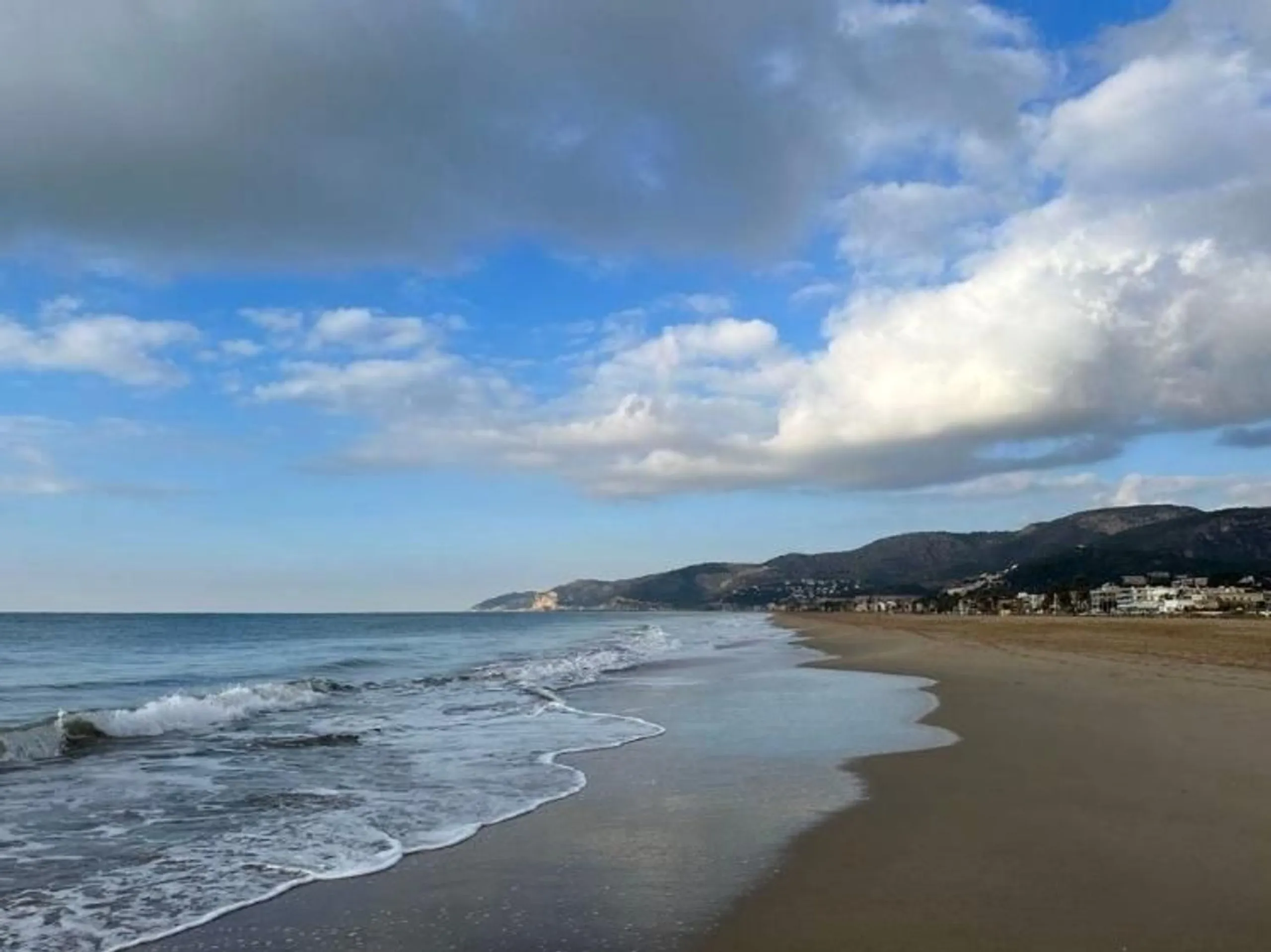Modern and exclusive villas with sea views in Castelldefels, Barcelona