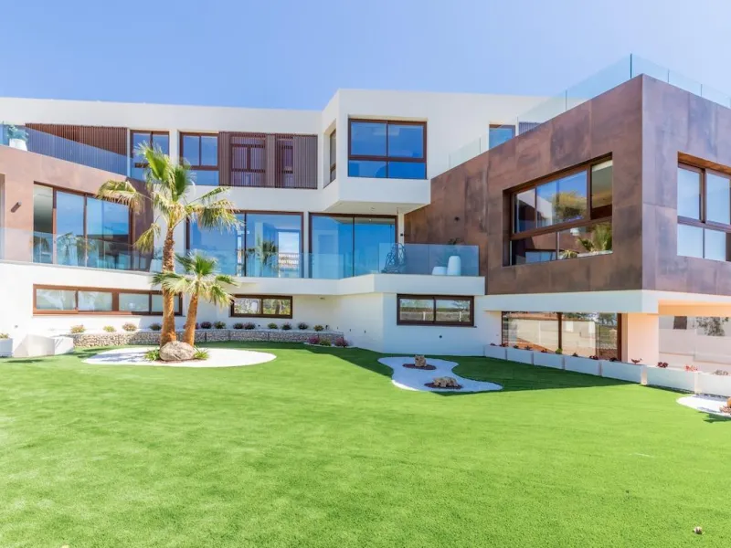 Villa moderna de alta calidad