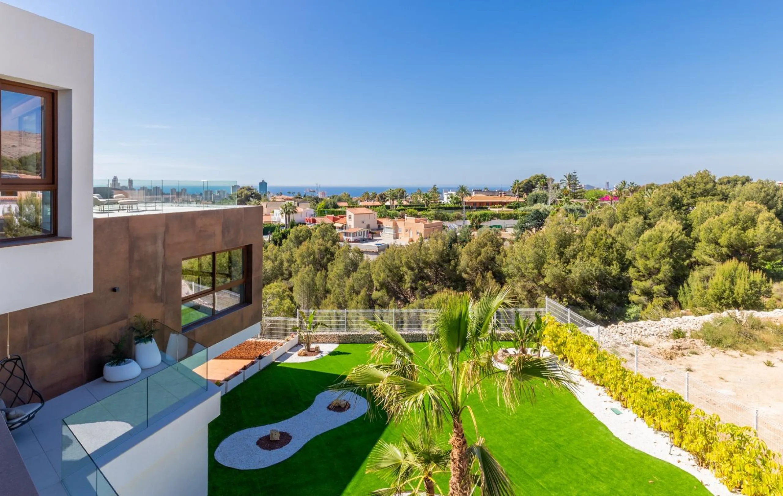 Villa moderna de alta calidad