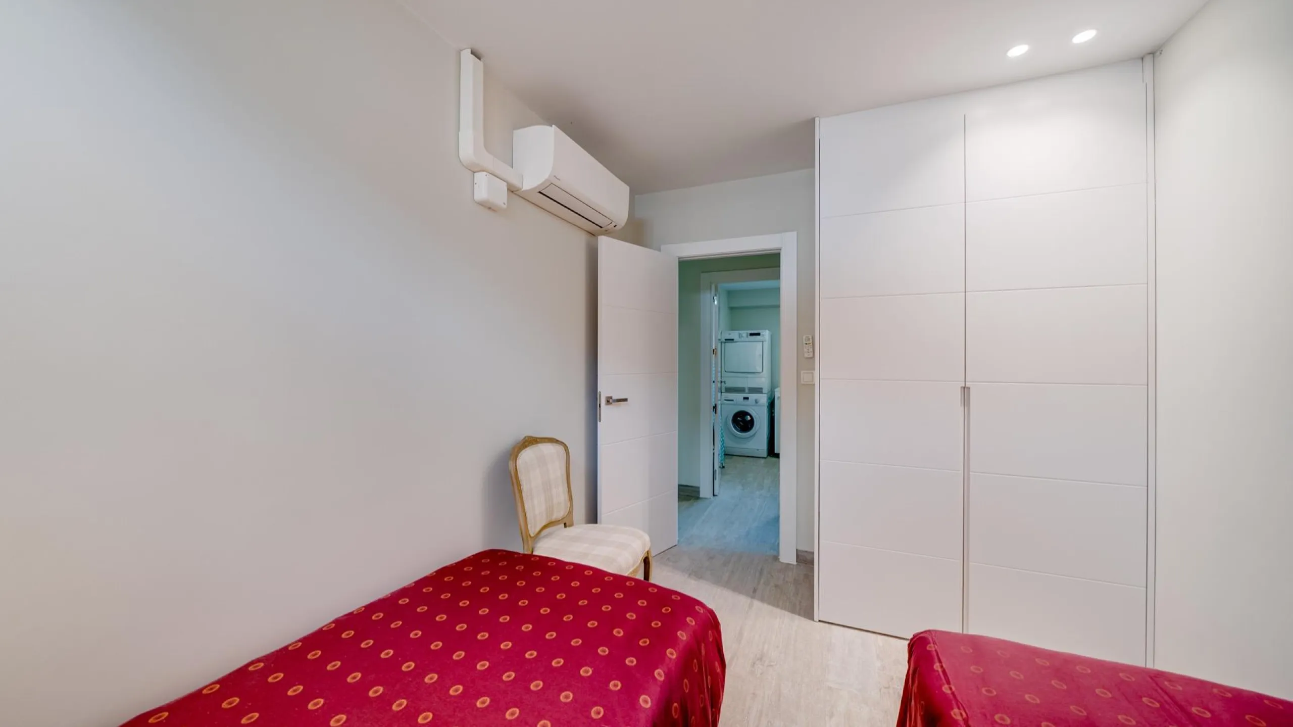 LUXURY VILLA FOR A LARGE FAMILY IN FINESTRAT