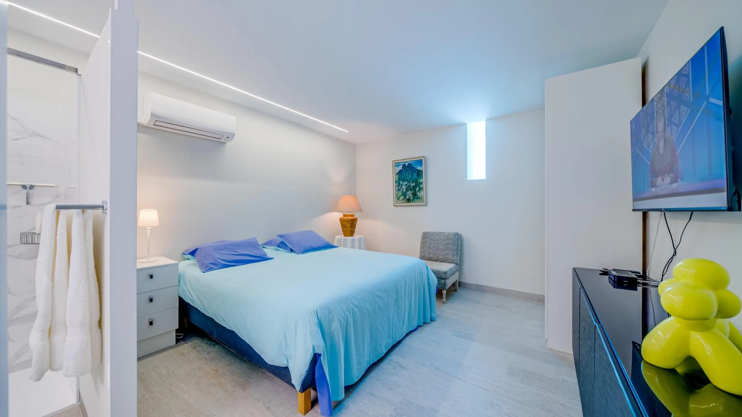 LUXURY VILLA FOR A LARGE FAMILY IN FINESTRAT