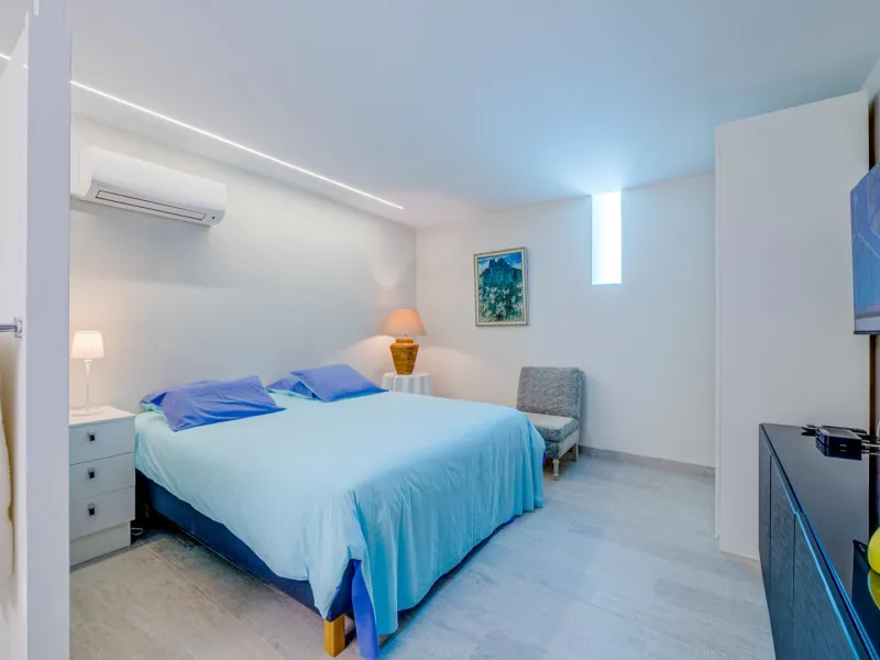 LUXURY VILLA FOR A LARGE FAMILY IN FINESTRAT
