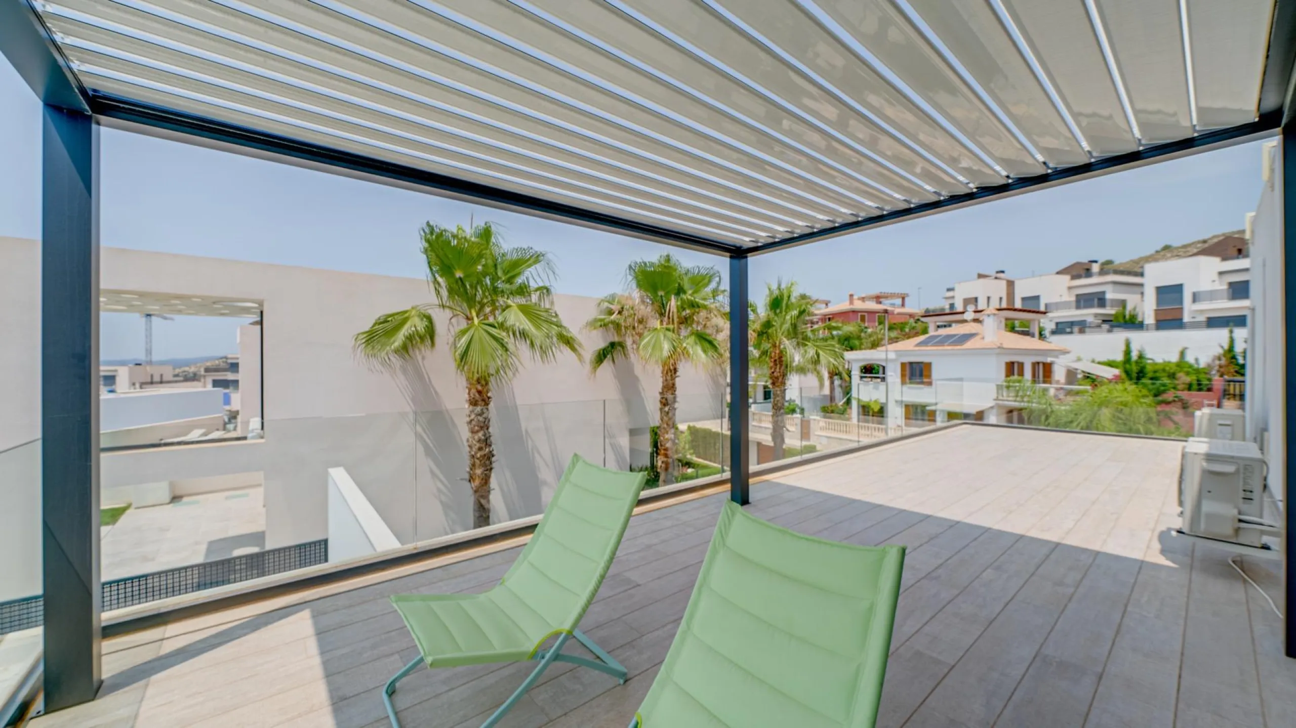LUXURY VILLA FOR A LARGE FAMILY IN FINESTRAT