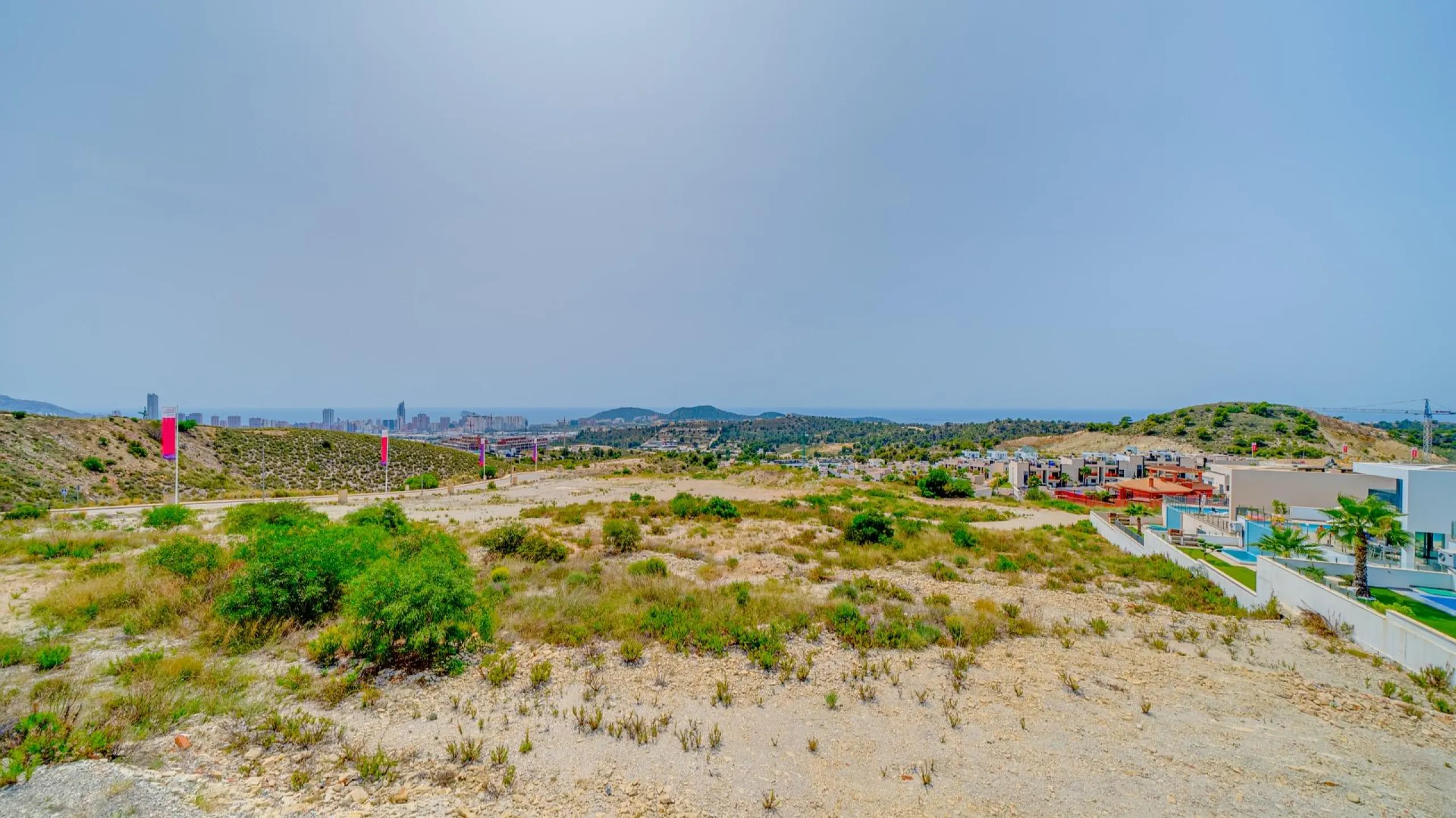 LUXURY VILLA FOR A LARGE FAMILY IN FINESTRAT