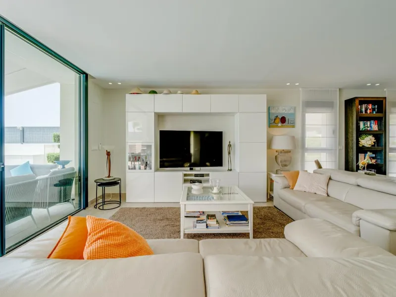 LUXURY VILLA FOR A LARGE FAMILY IN FINESTRAT
