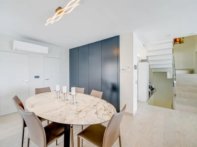 LUXURY VILLA FOR A LARGE FAMILY IN FINESTRAT