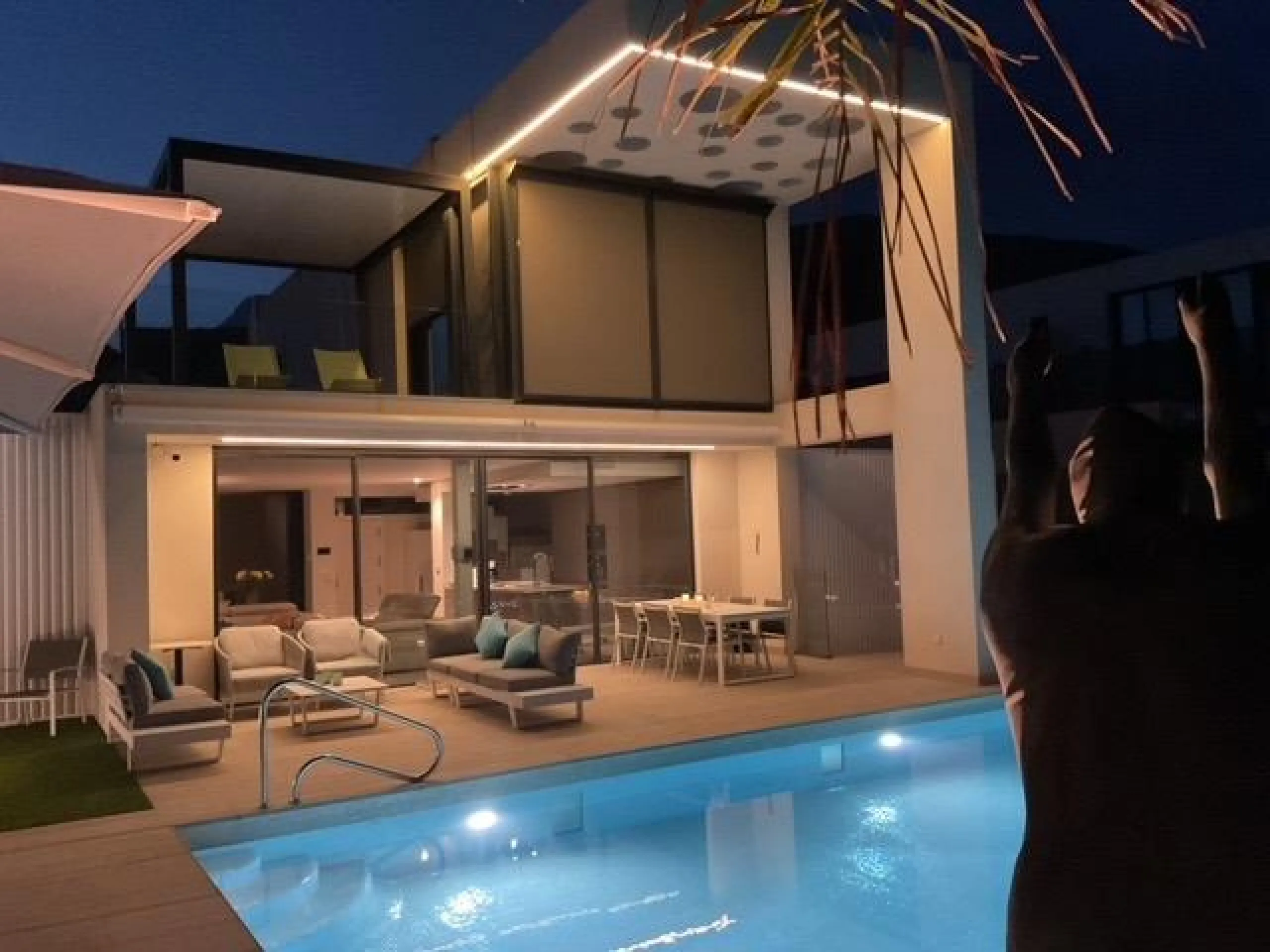 LUXURY VILLA FOR A LARGE FAMILY IN FINESTRAT