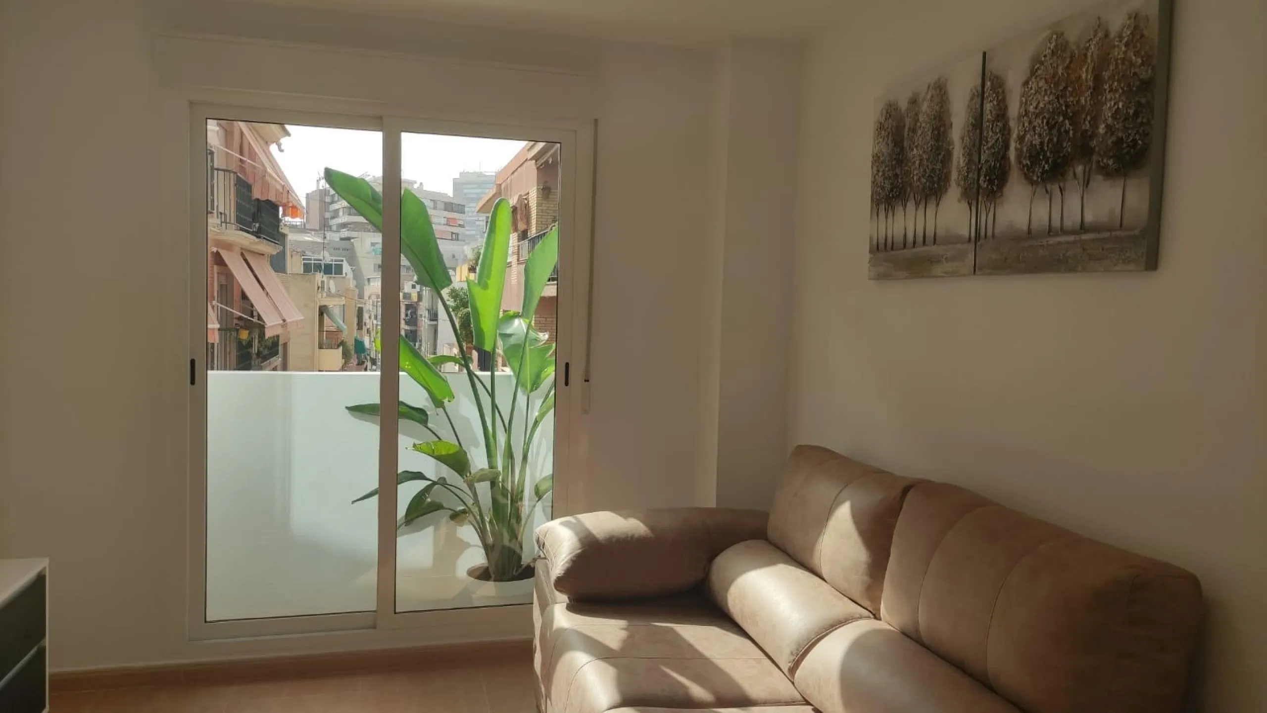 Apartamento de 2 dormitorios y 2 baños en San Blas de Alicante