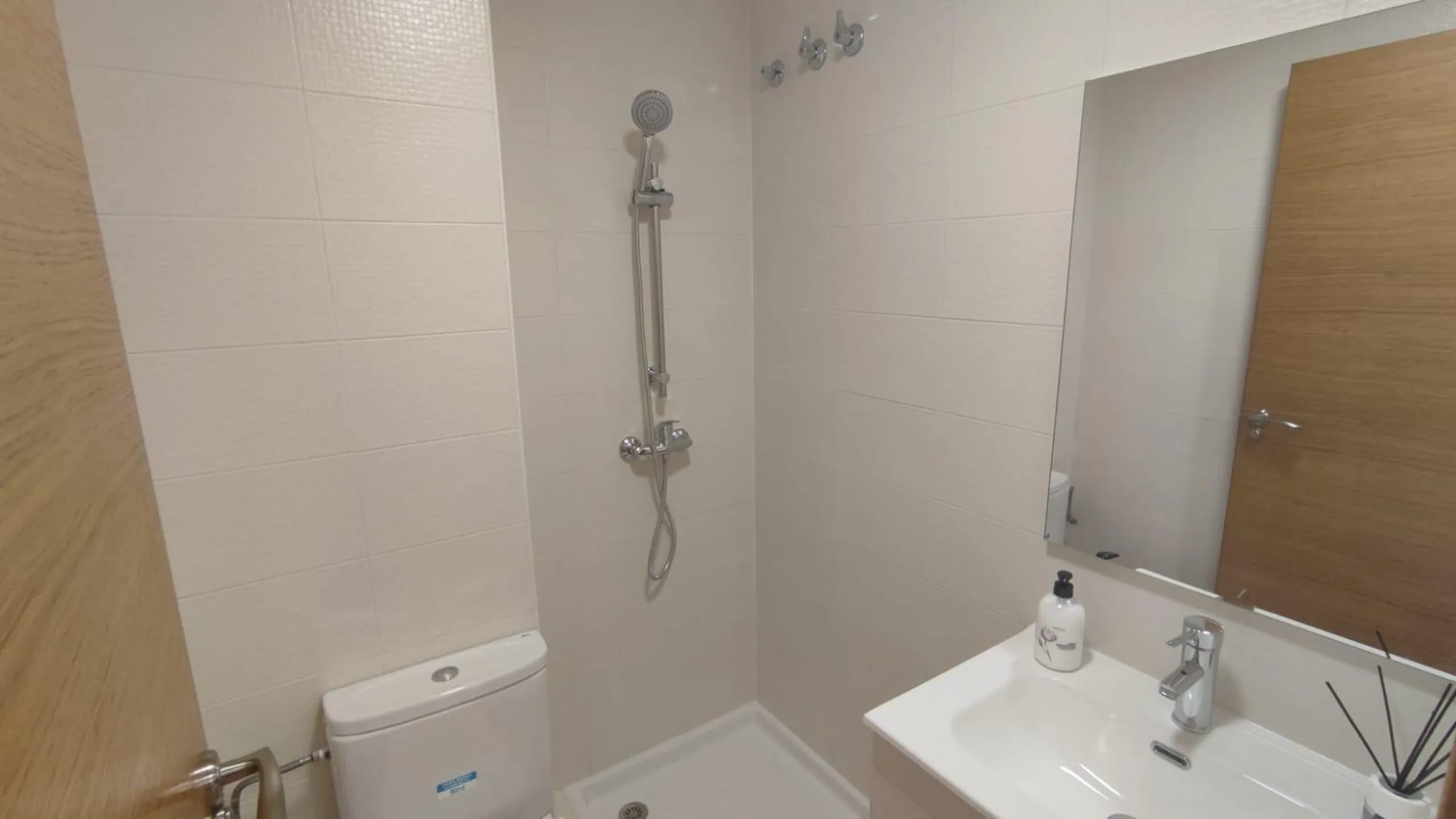 Apartamento de 2 dormitorios y 2 baños en San Blas de Alicante
