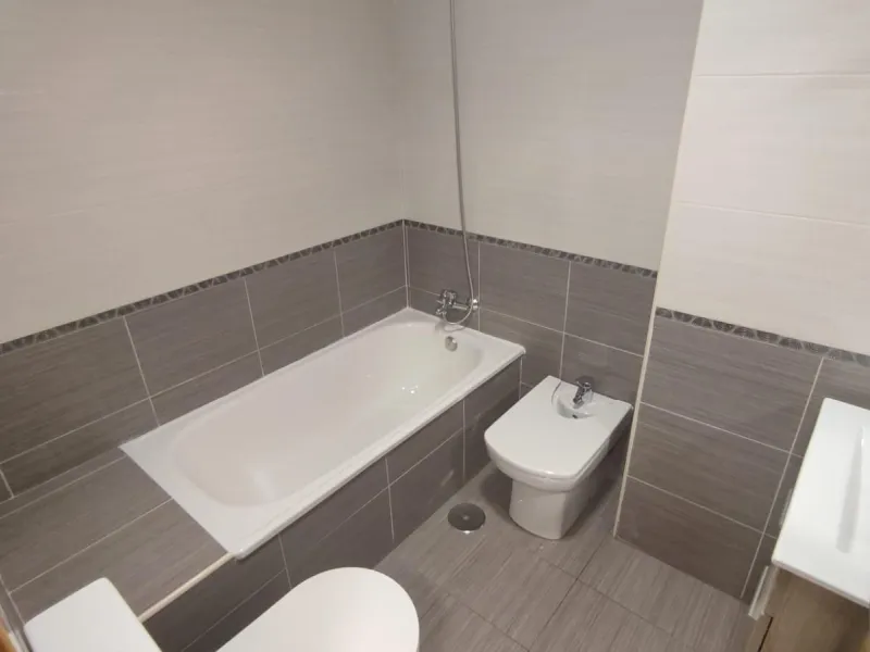 Apartamento de 2 dormitorios y 2 baños en San Blas de Alicante