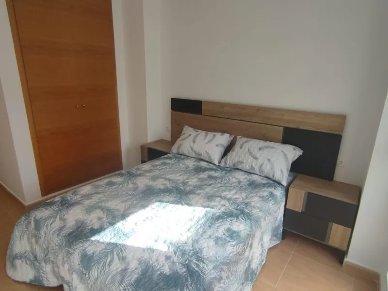 Apartamento de 2 dormitorios y 2 baños en San Blas de Alicante