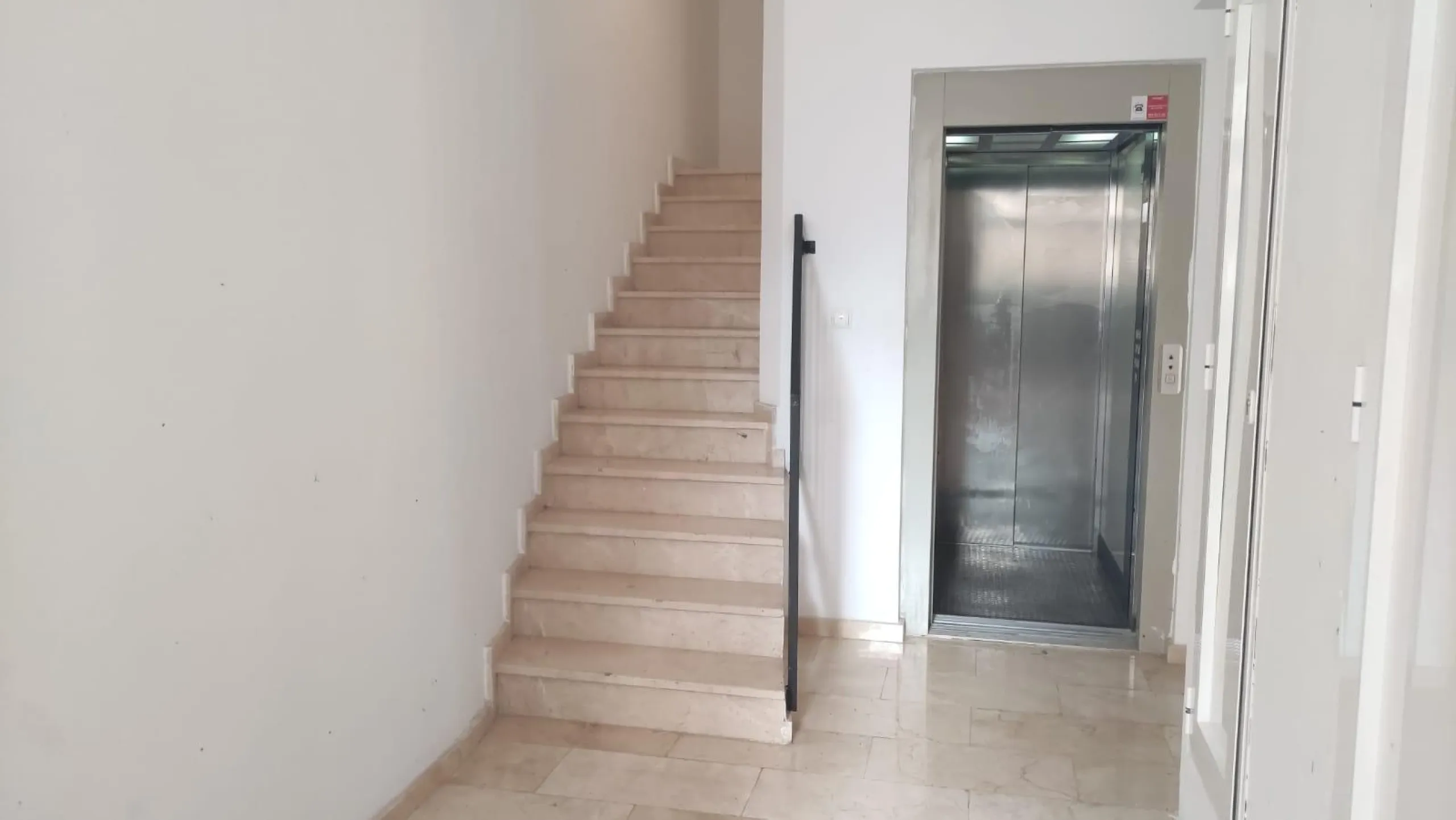 Apartamento de 2 dormitorios y 2 baños en San Blas de Alicante