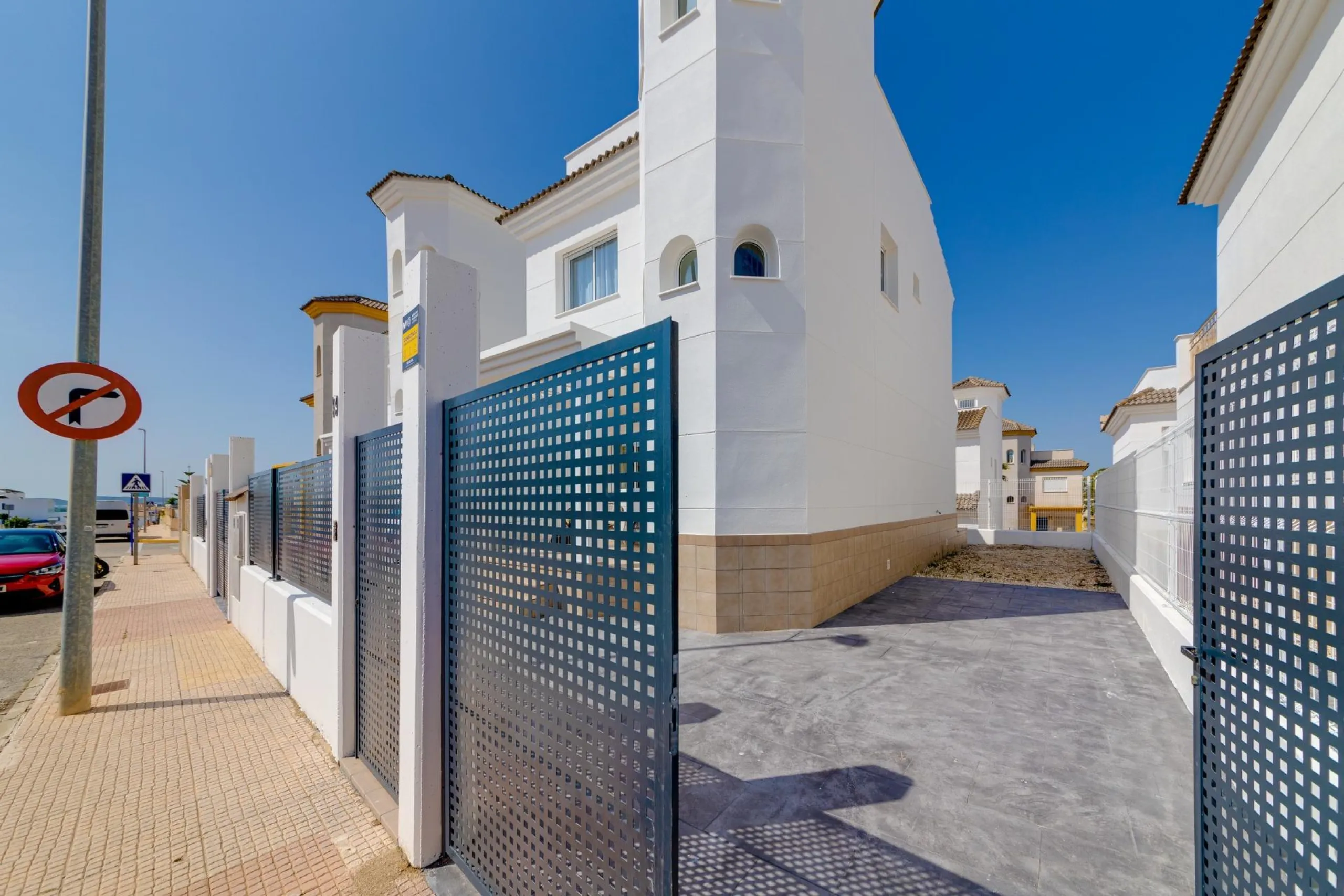 NEW BUILD RESIDENTIAL IN SAN FULGENCIO