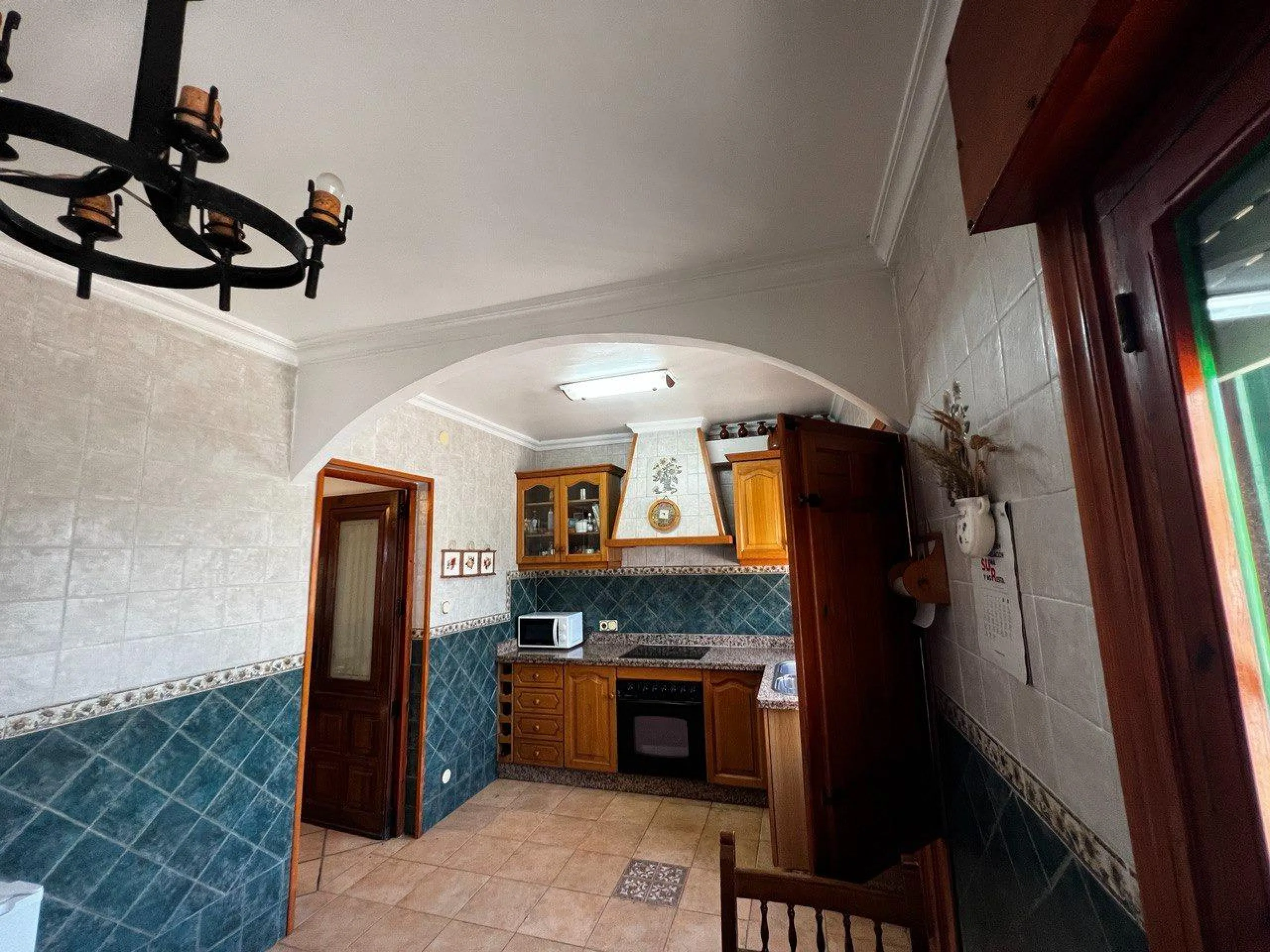Chalet con 1000 metros de terreno en la zona Sol y Luz de San Vicente del Raspeig, Alicante