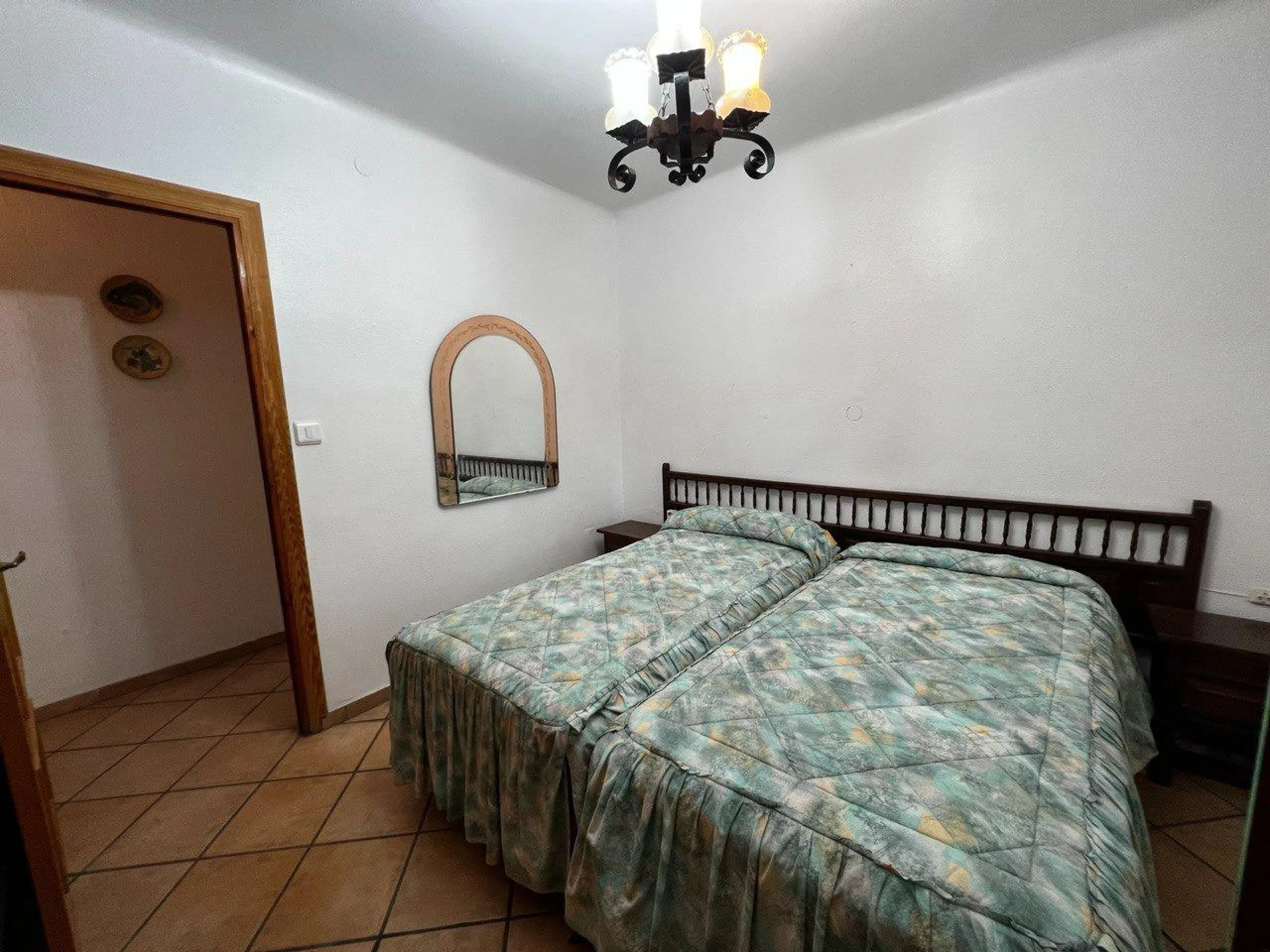 Chalet con 1000 metros de terreno en la zona Sol y Luz de San Vicente del Raspeig, Alicante
