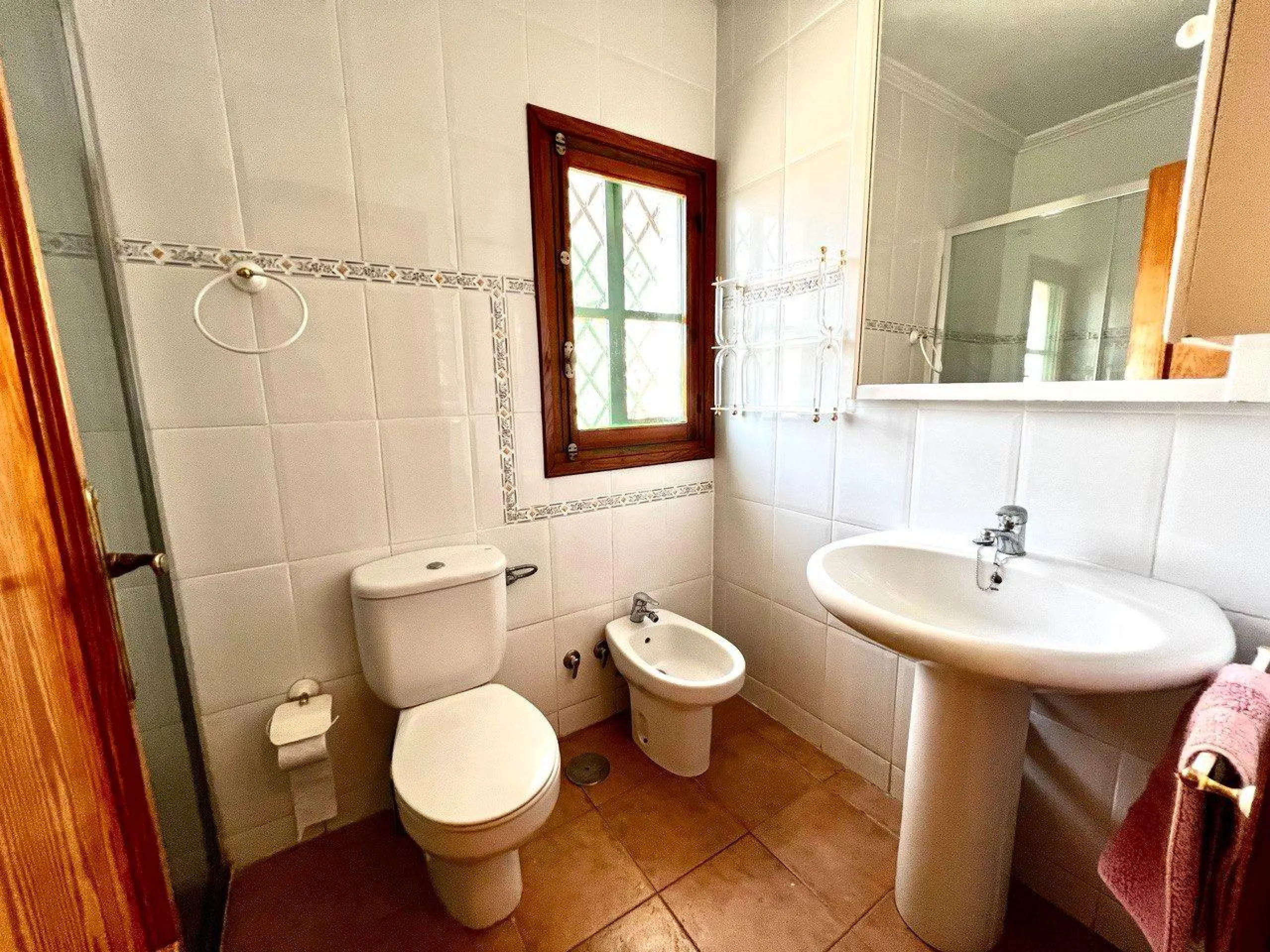 Chalet con 1000 metros de terreno en la zona Sol y Luz de San Vicente del Raspeig, Alicante
