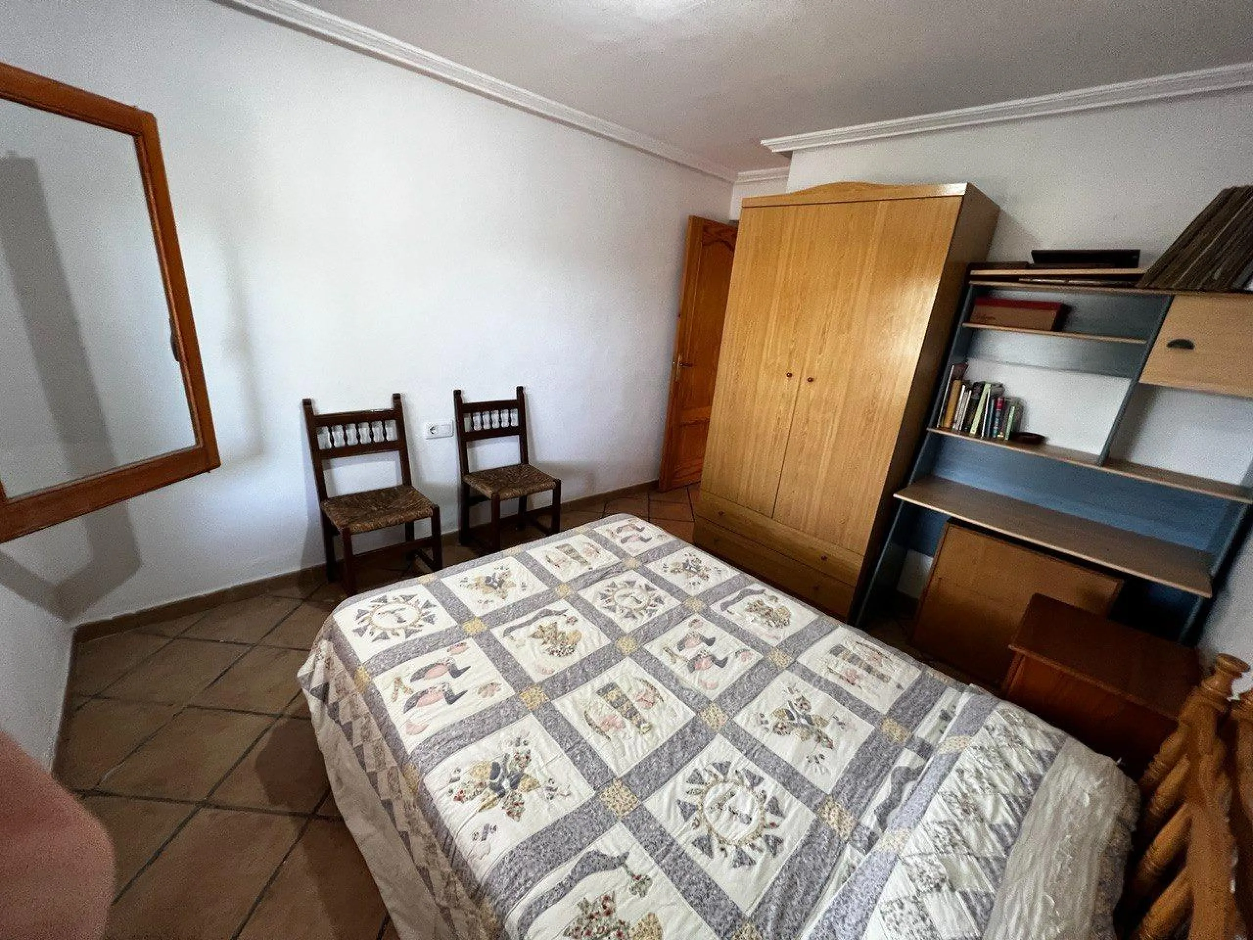 Chalet con 1000 metros de terreno en la zona Sol y Luz de San Vicente del Raspeig, Alicante