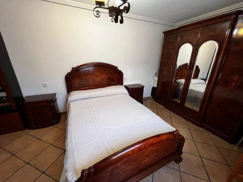 Chalet con 1000 metros de terreno en la zona Sol y Luz de San Vicente del Raspeig, Alicante