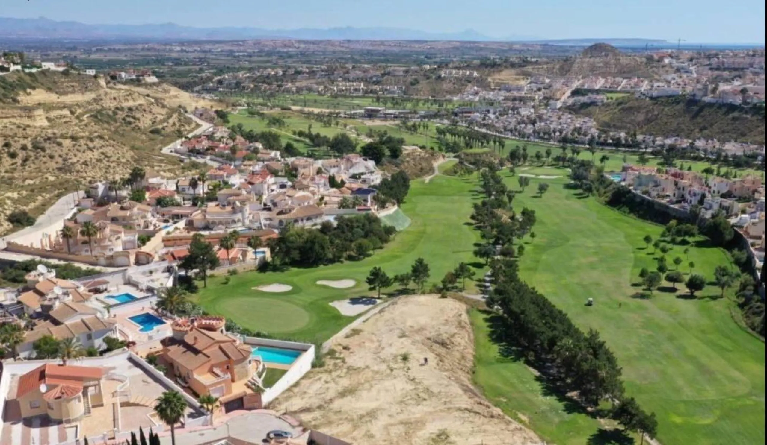 NUEVOS CHALETS EN CIUDAD QUESADA!!