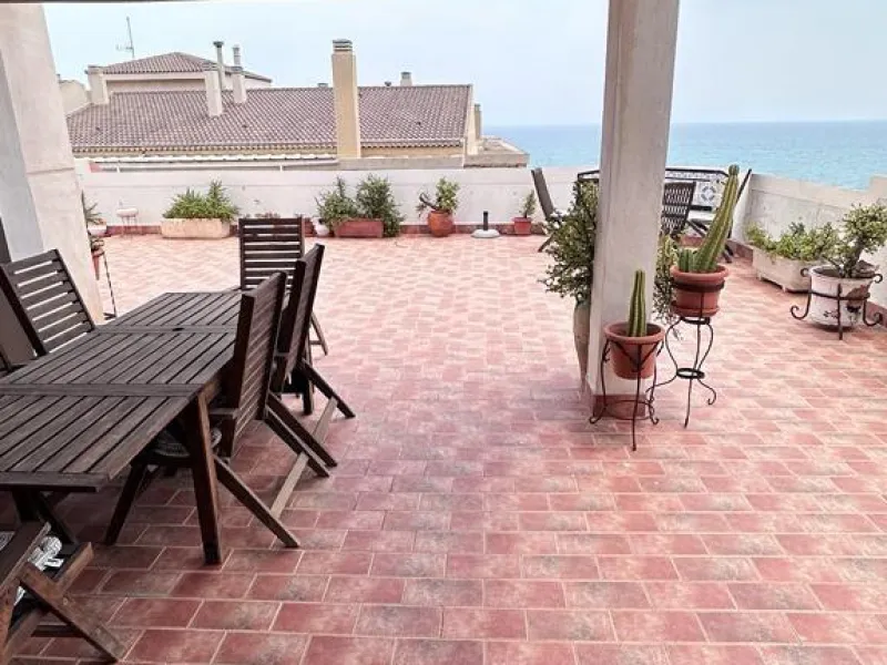 ATICO EN LA MATA CON VISTA DESPEJADAS