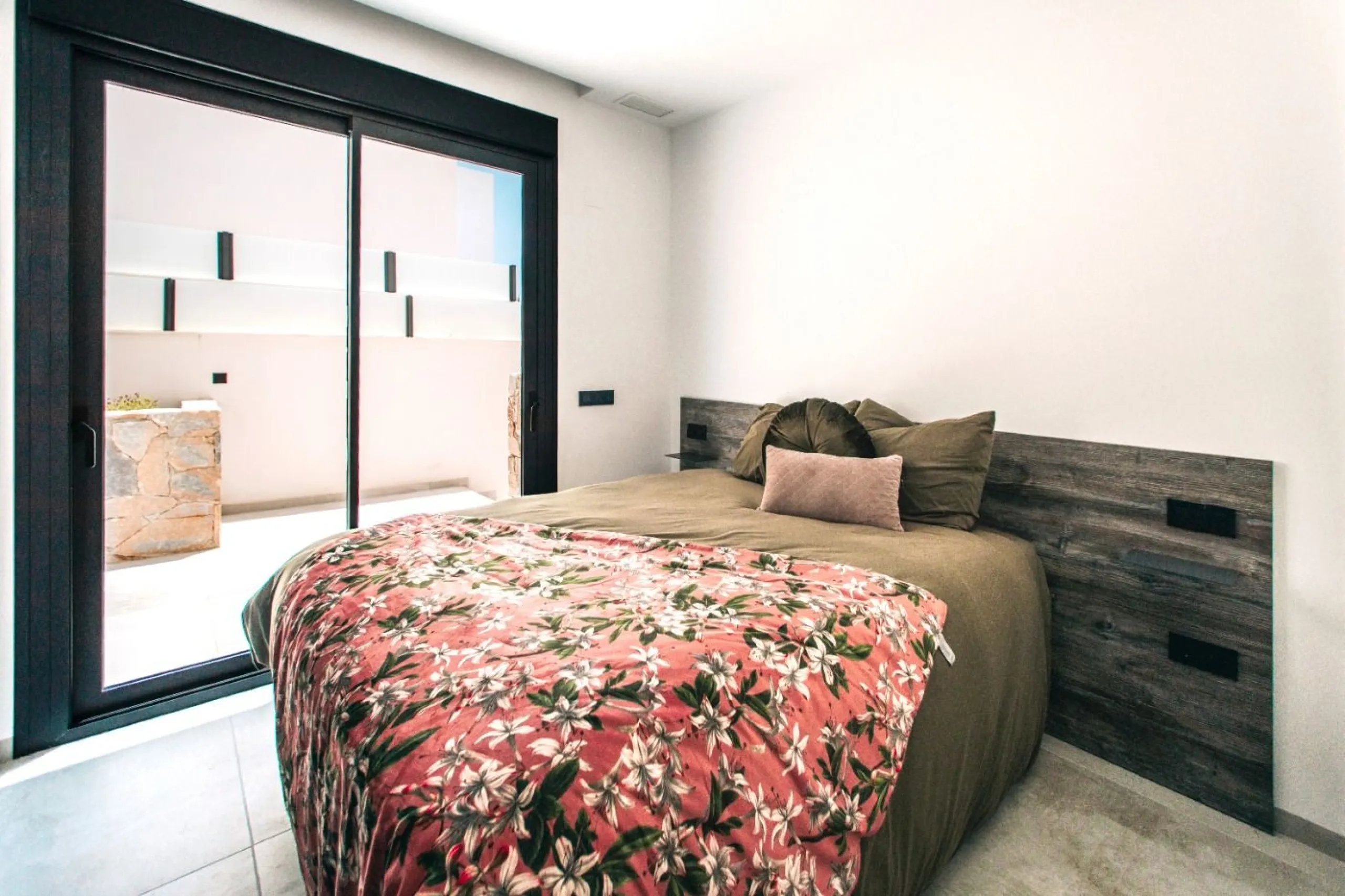 APARTAMENTO DE LUJO Y DISEÑO JUNTO A CAMPO DE GOLF