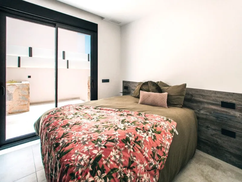 APARTAMENTO DE LUJO Y DISEÑO JUNTO A CAMPO DE GOLF