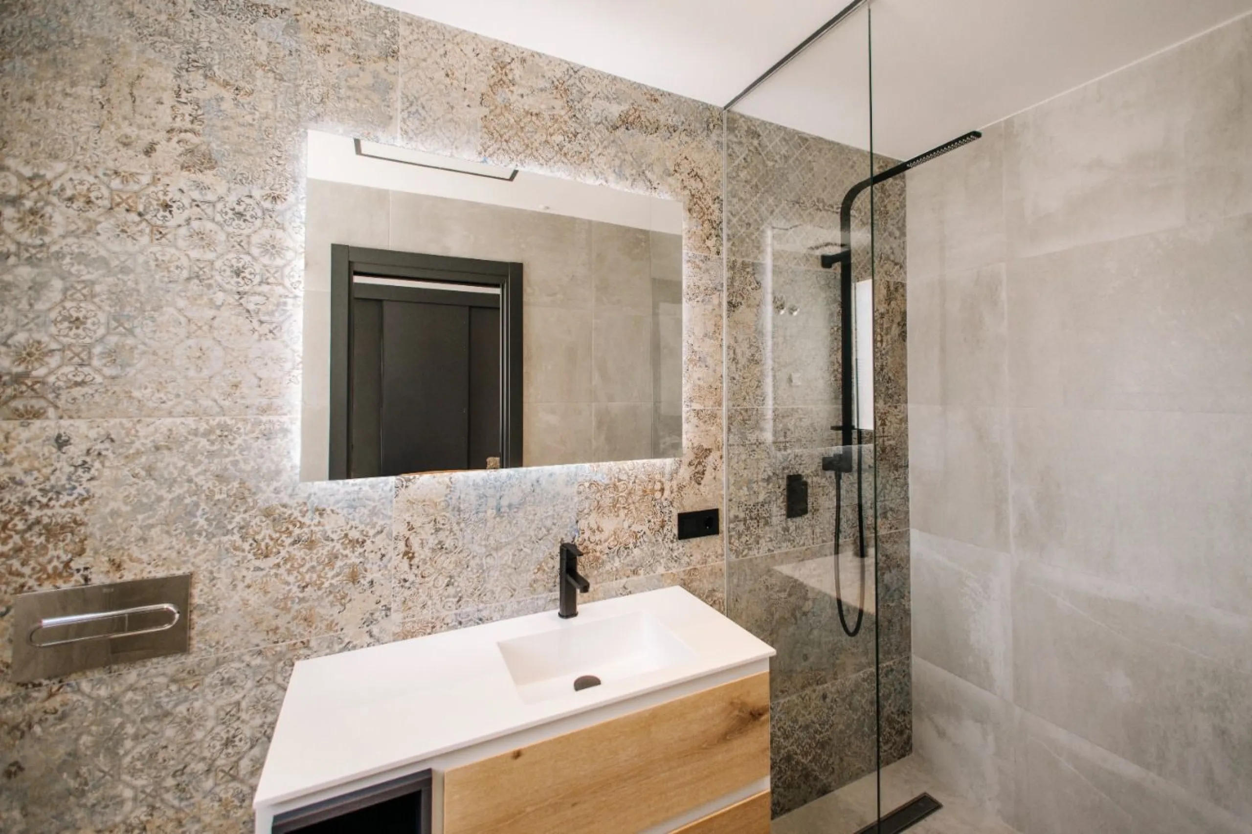 APARTAMENTO DE LUJO Y DISEÑO JUNTO A CAMPO DE GOLF