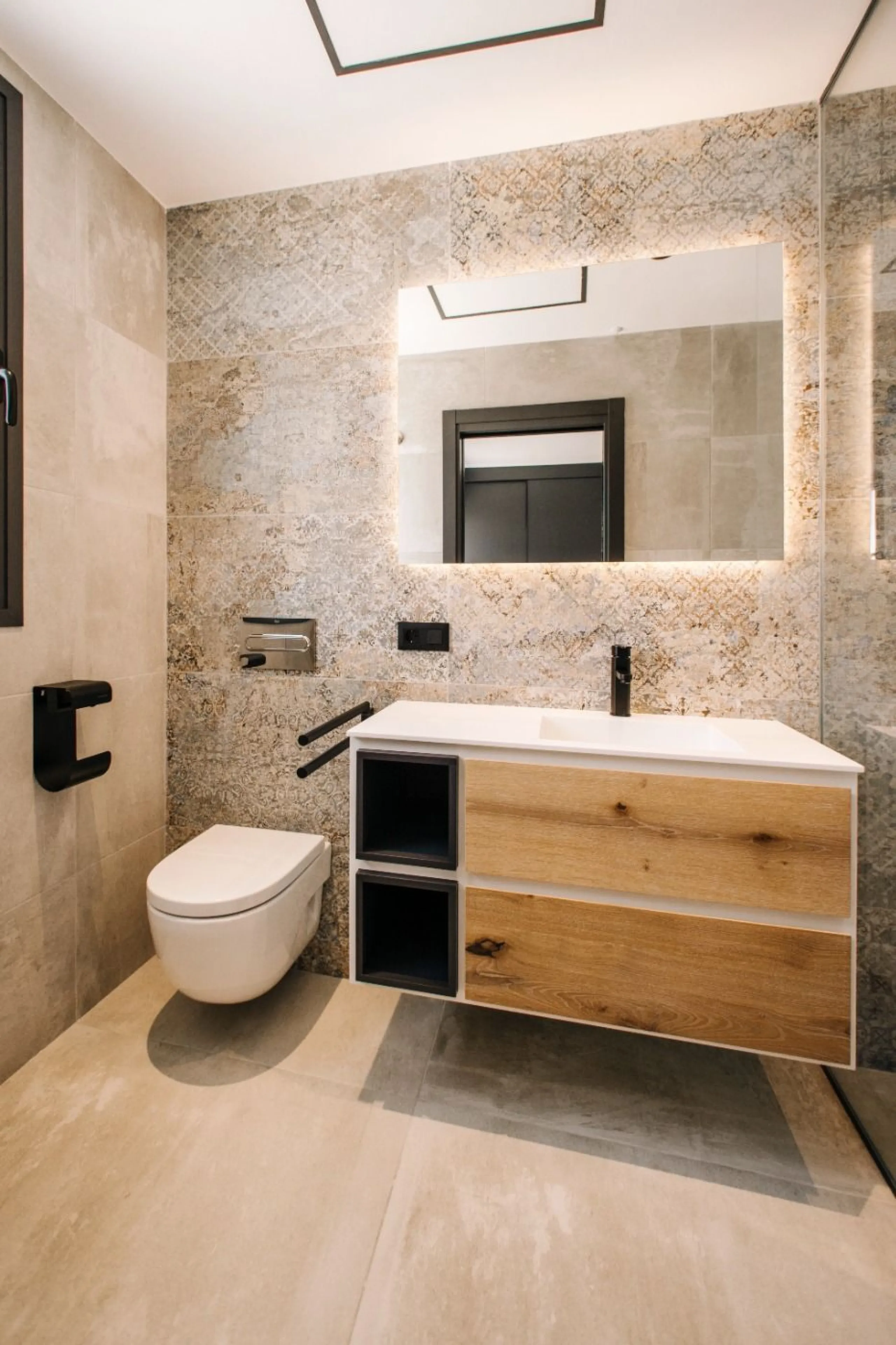 APARTAMENTO DE LUJO Y DISEÑO JUNTO A CAMPO DE GOLF