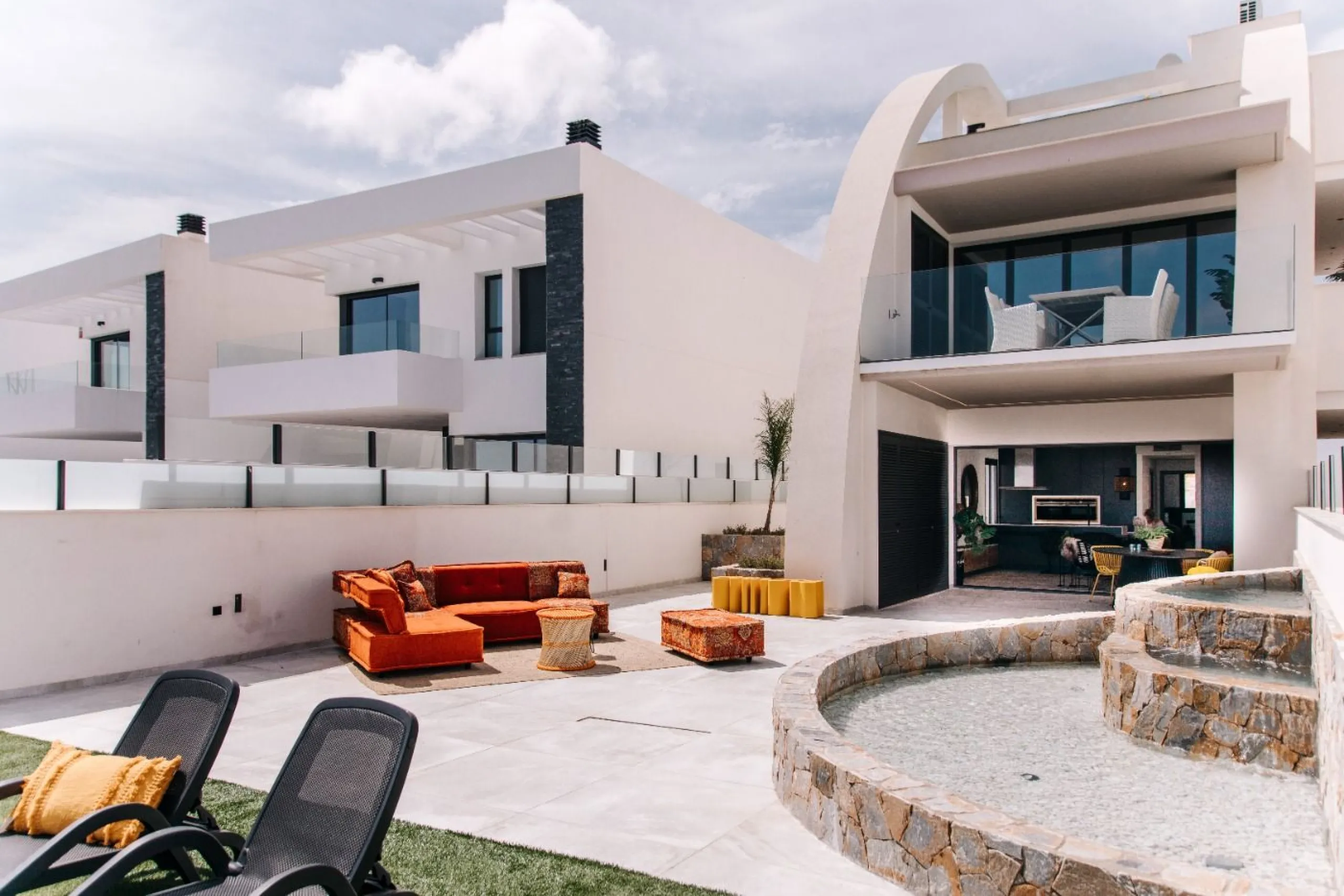 APARTAMENTO DE LUJO Y DISEÑO JUNTO A CAMPO DE GOLF