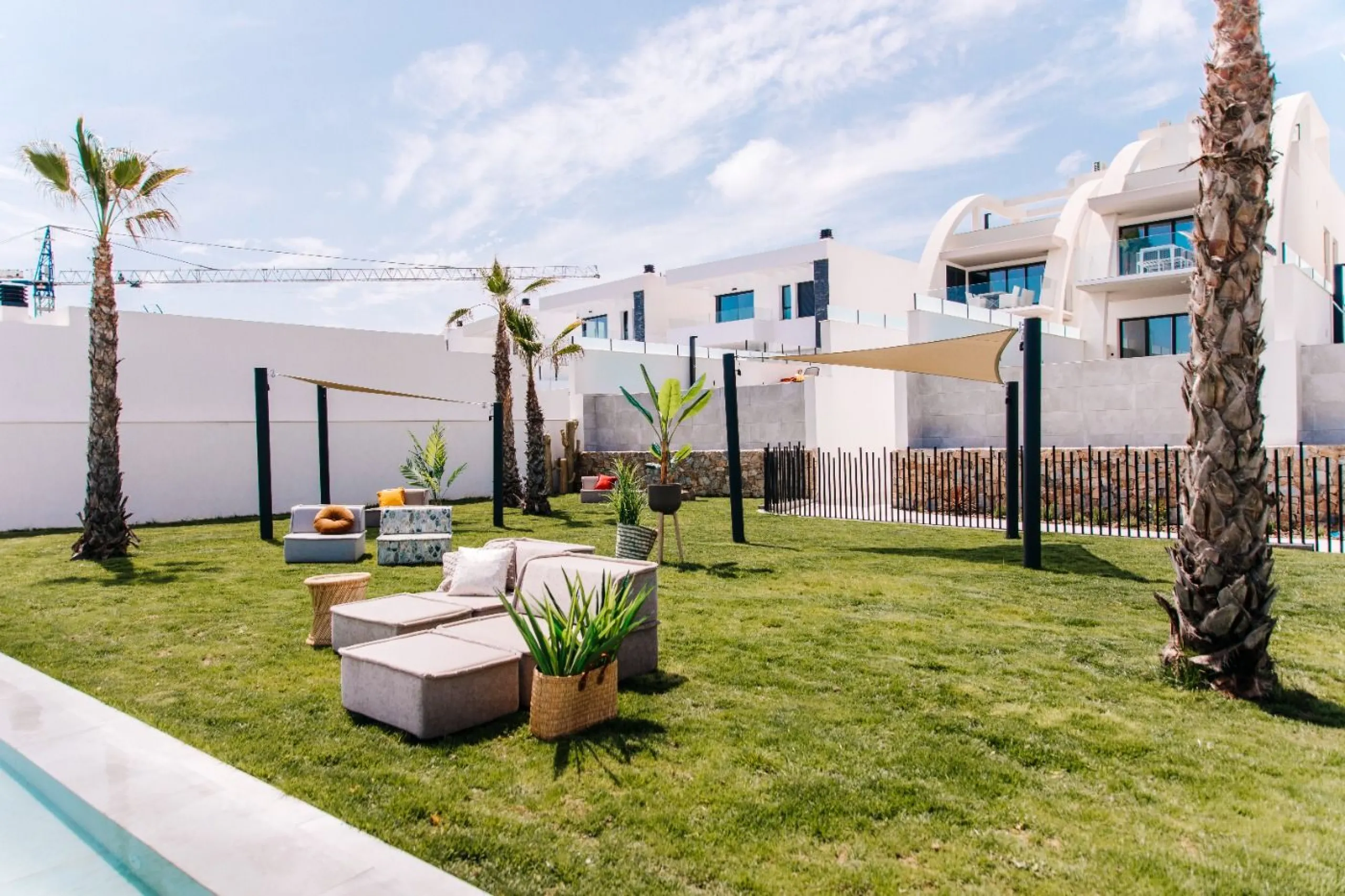 APARTAMENTO DE LUJO Y DISEÑO JUNTO A CAMPO DE GOLF