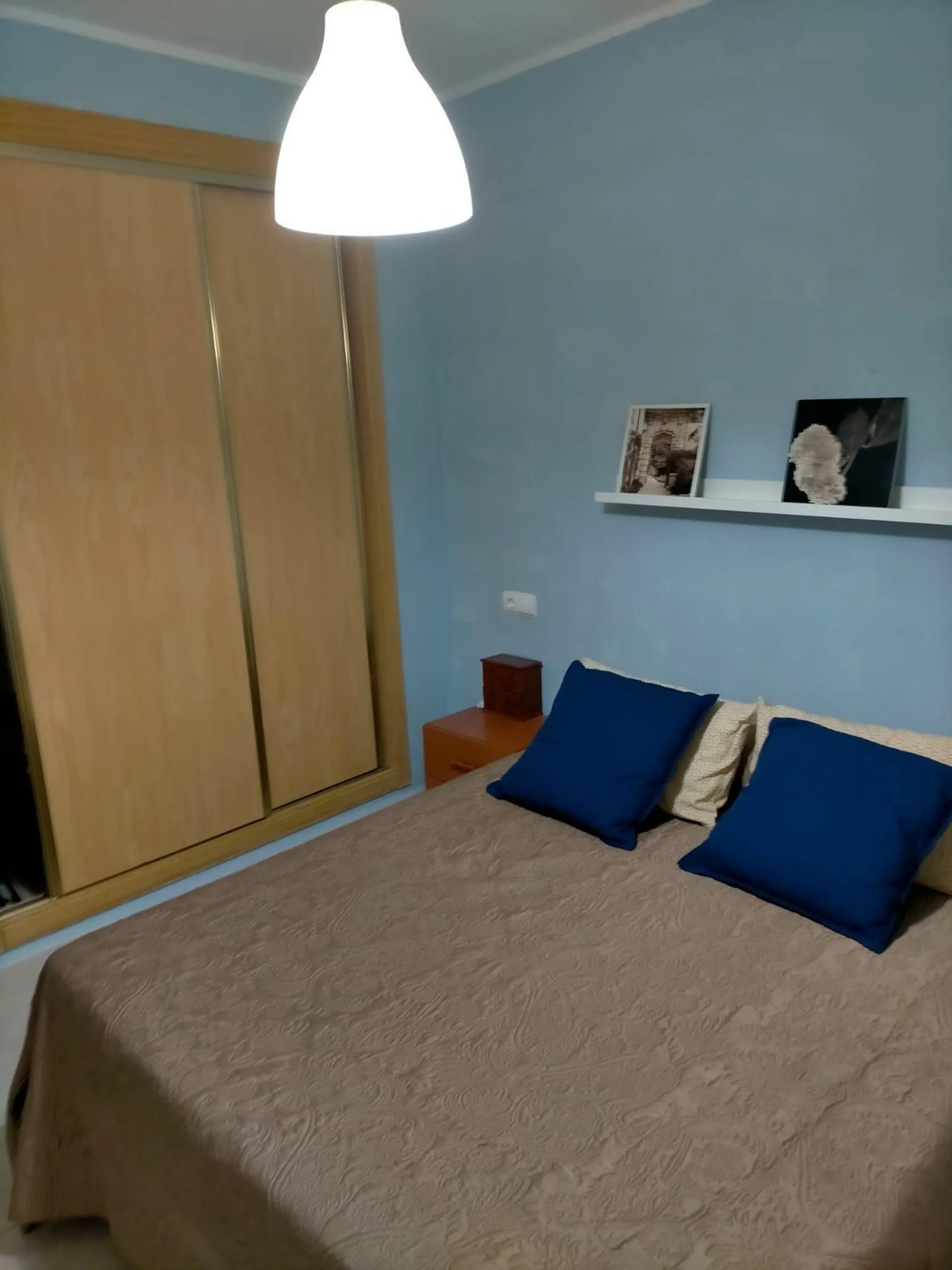 Charming 1 Bedroom Apartment in Prime Location