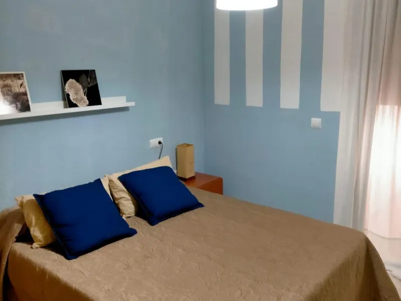 Charming 1 Bedroom Apartment in Prime Location