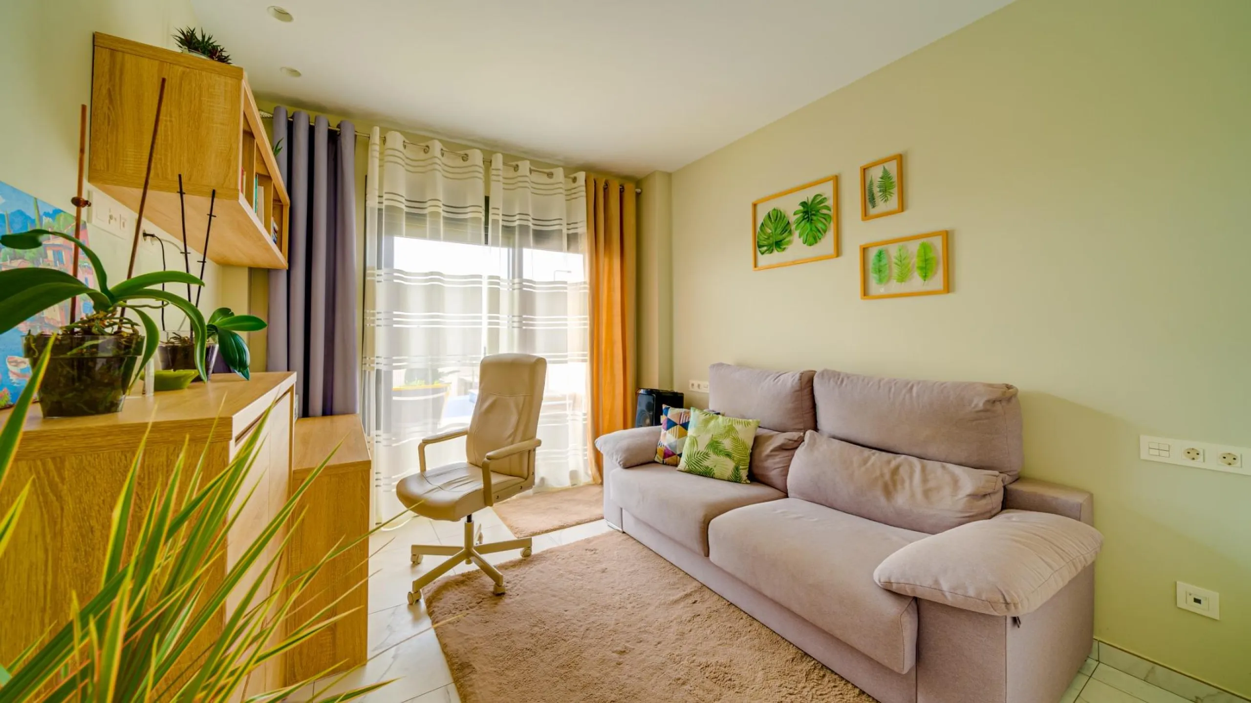 Moderna Villa con vistas al mar desde todas las habitaciones en Balcón de Finestrat