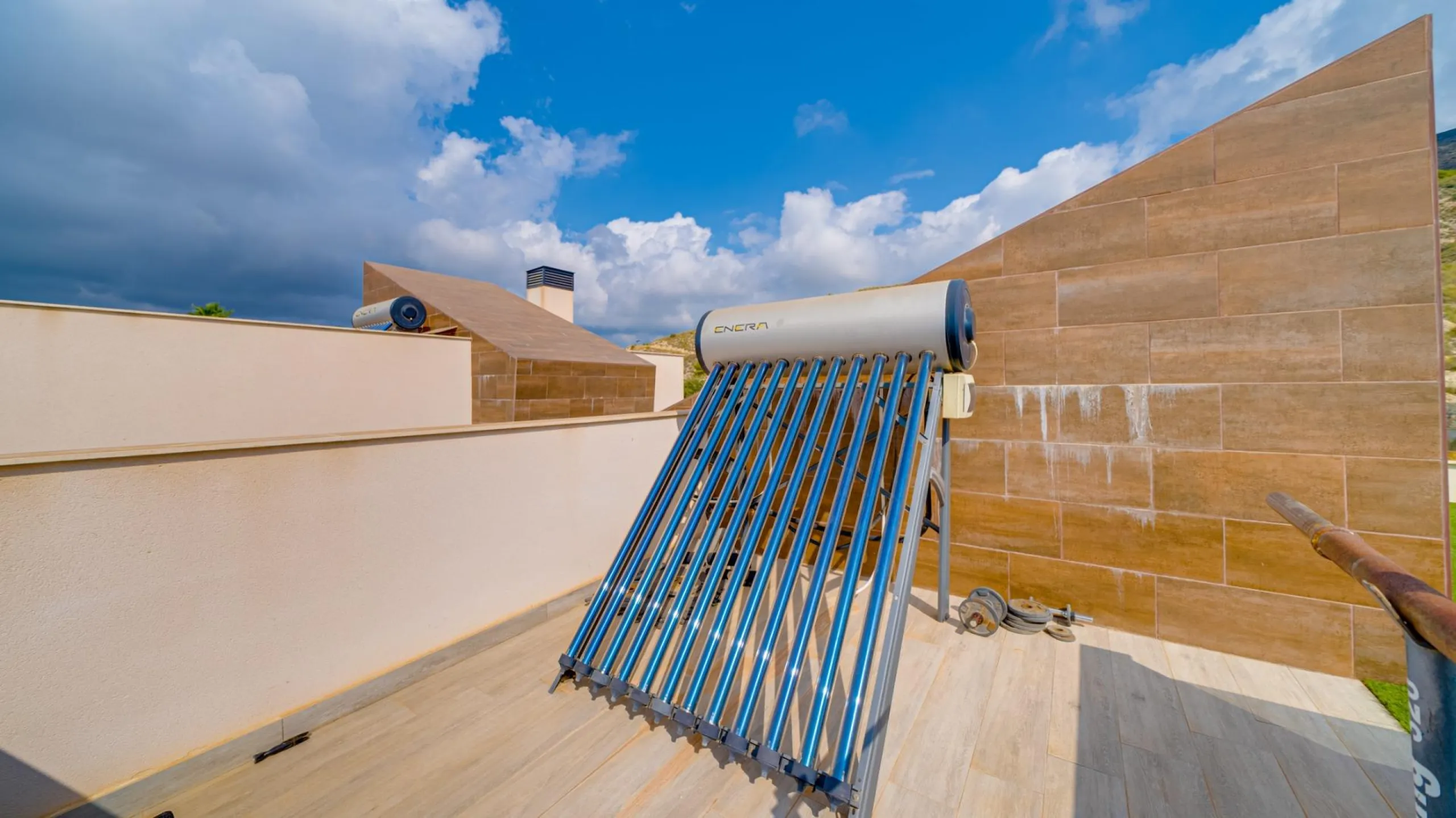 Moderna Villa con vistas al mar desde todas las habitaciones en Balcón de Finestrat