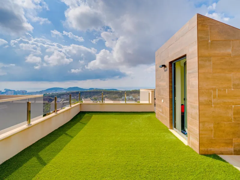 Moderna Villa con vistas al mar desde todas las habitaciones en Balcón de Finestrat