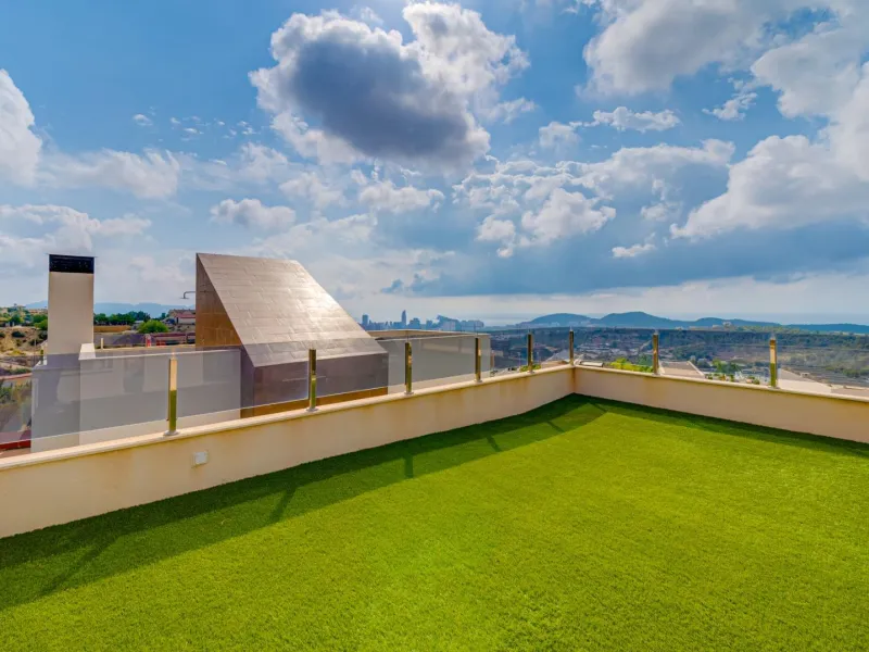 Moderna Villa con vistas al mar desde todas las habitaciones en Balcón de Finestrat